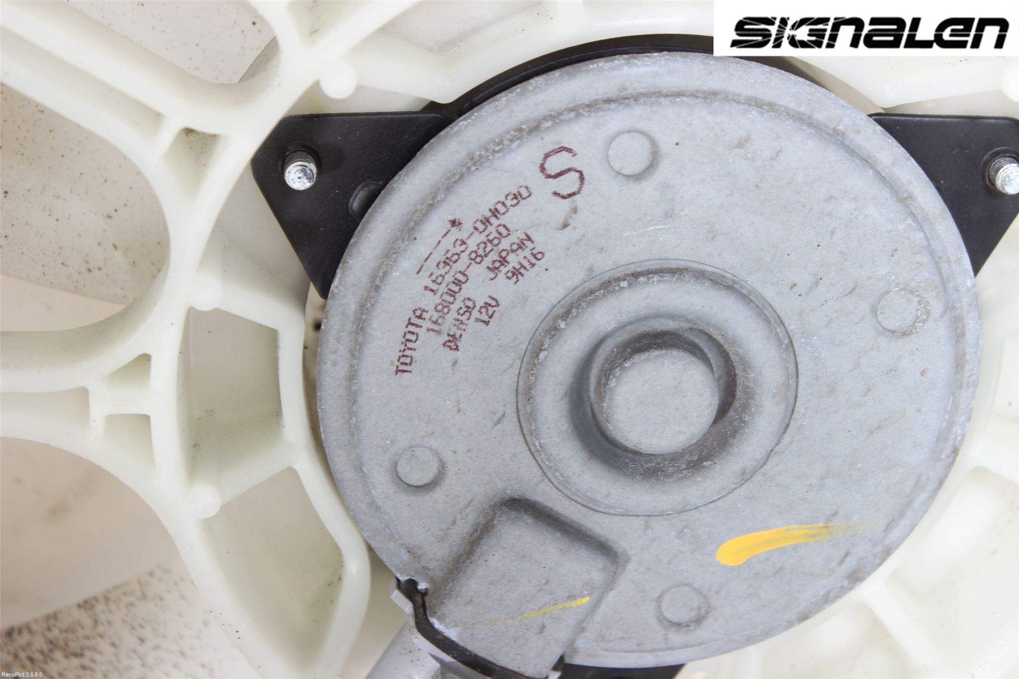 Toyota YARIS XP90 06-11 Kylfläkt El