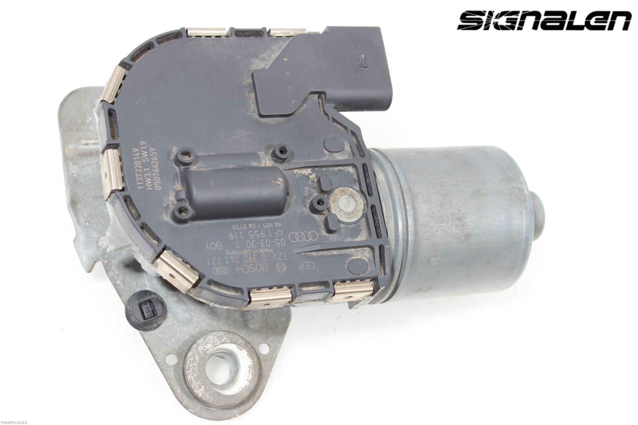 Audi A6/S6     05-11 Torkarmotor Vindruta