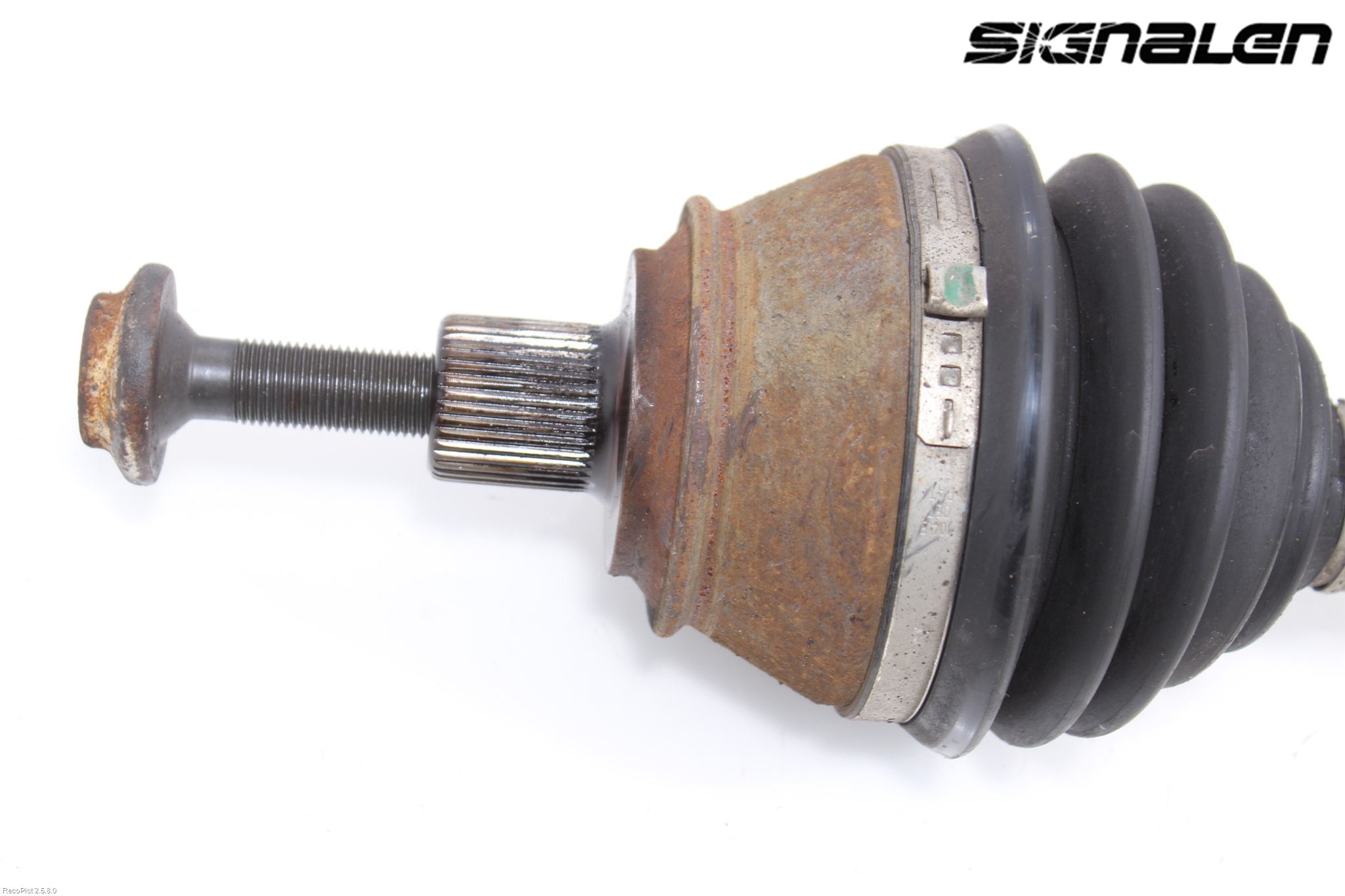 Audi A6/S6     05-11 Drivaxel Fram Höger