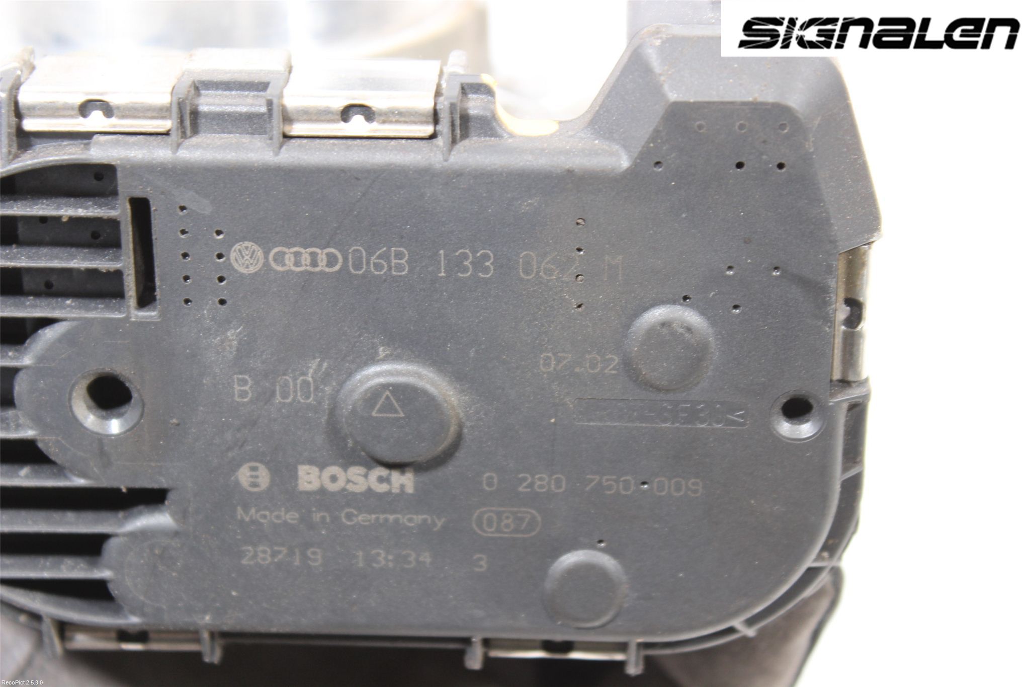 Volkswagen VW PASSAT 01-05 Injspjällhus