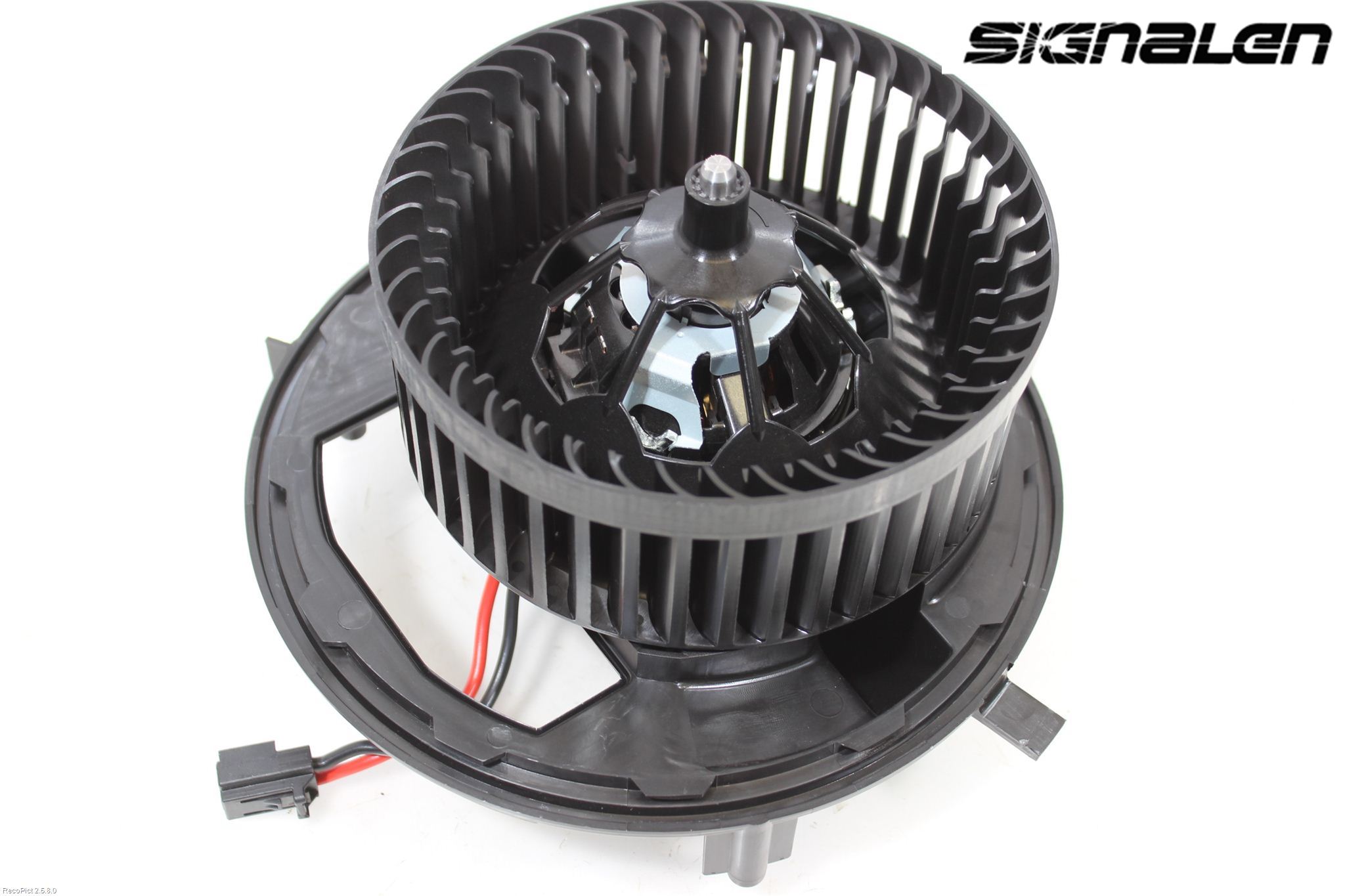 Volkswagen VW PASSAT 15-19 Värmefläkt