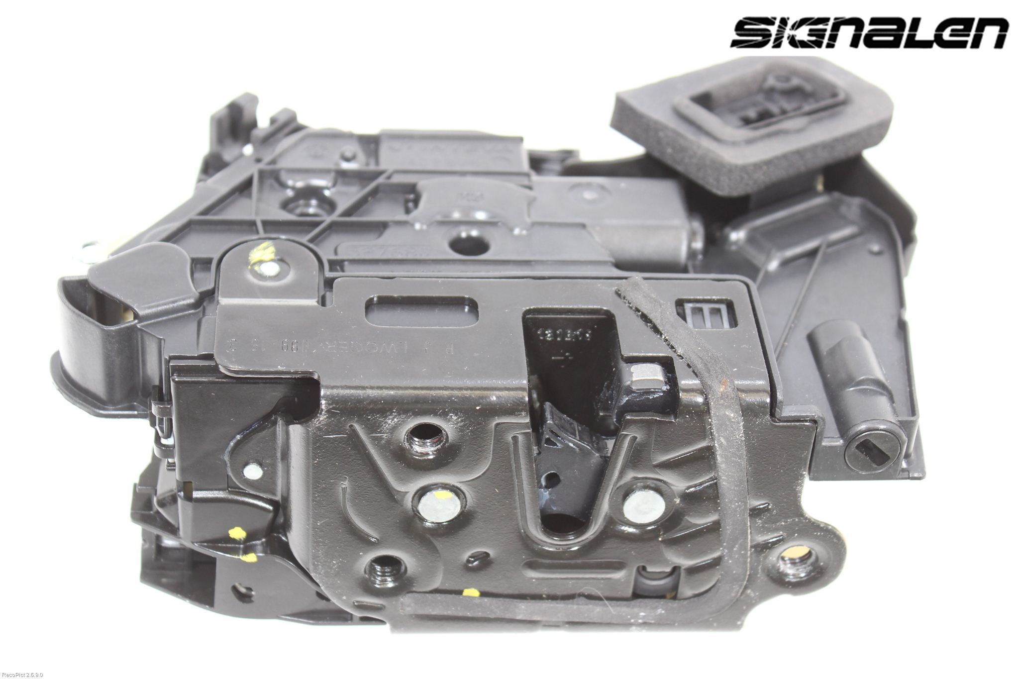 Volkswagen VW PASSAT 15-19 Låskista-Dörrlås