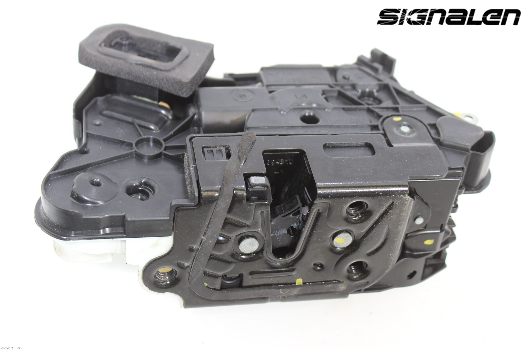 Volkswagen VW PASSAT 15-19 Låskista-Dörrlås