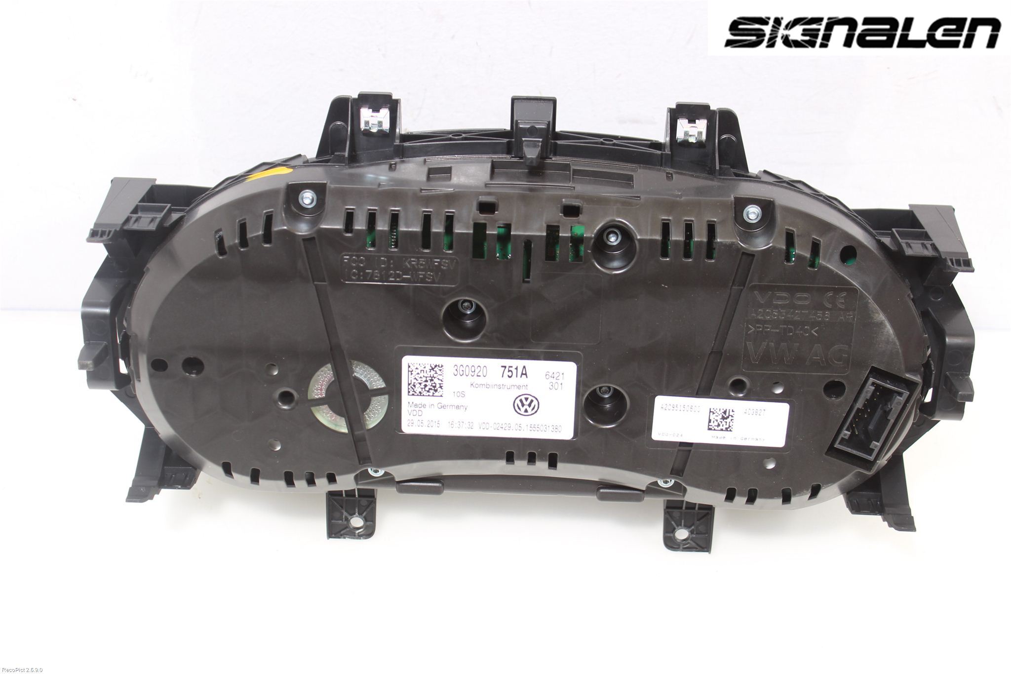 Volkswagen VW PASSAT 15-19 Instrument Komb