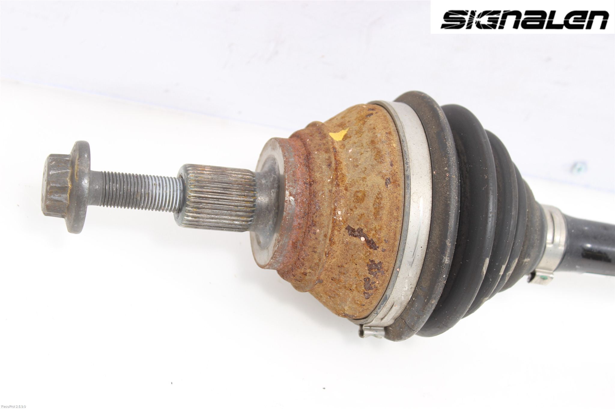 Volkswagen VW TIGUAN 07-16 Drivaxel Fram Höger