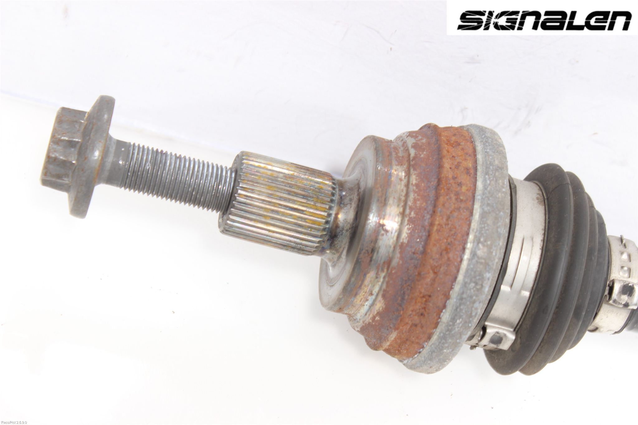 Volkswagen VW TIGUAN 07-16 Drivaxel Bak Höger