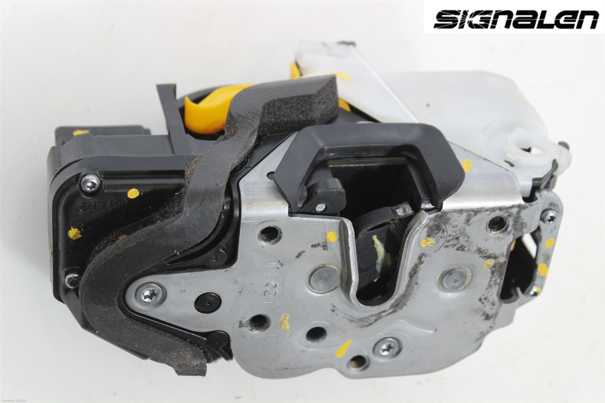 Opel ASTRA J 10-15 Låskista-Dörrlås