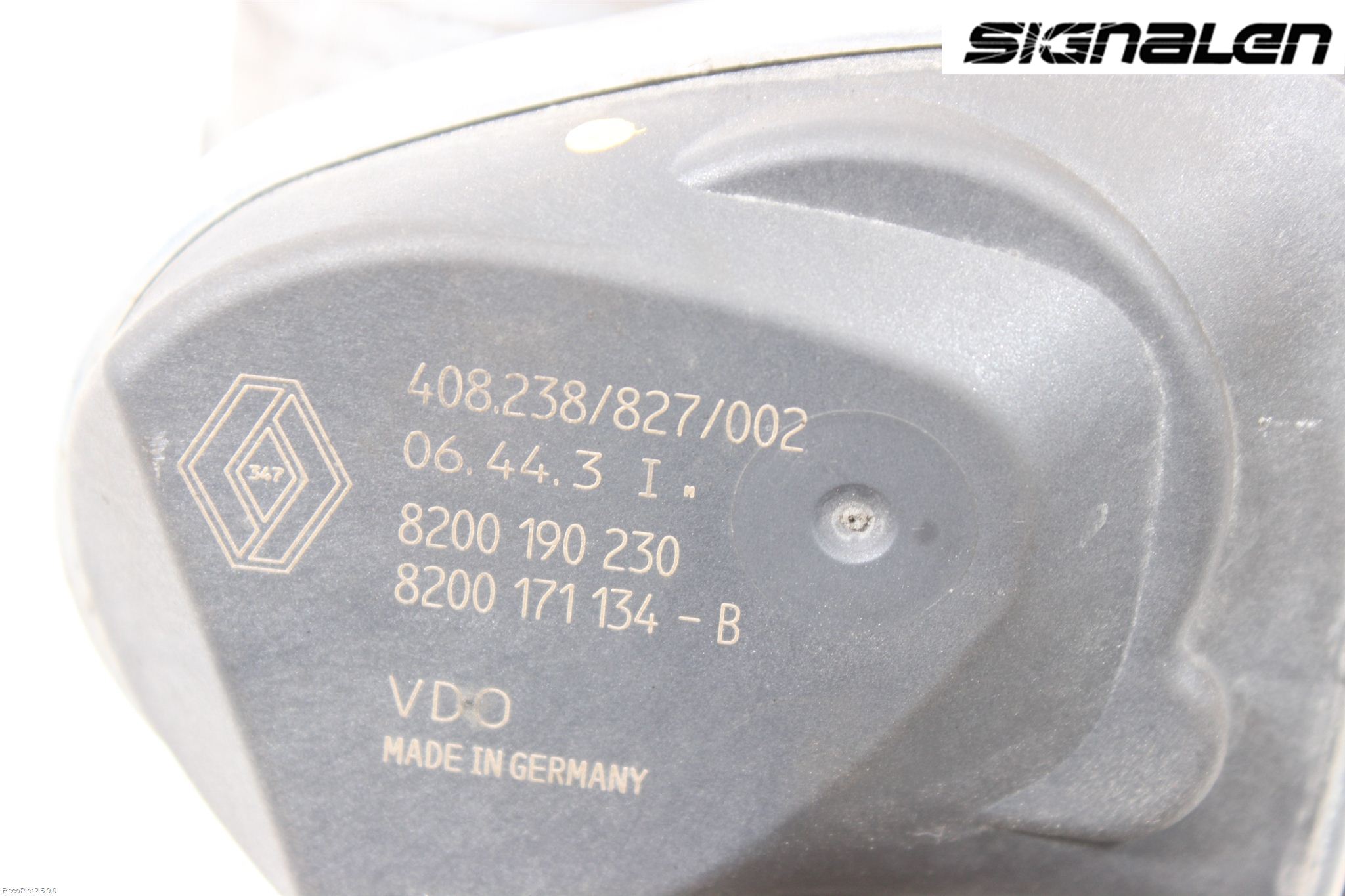 Renault MÉGANE II  06-08 Injspjällhus