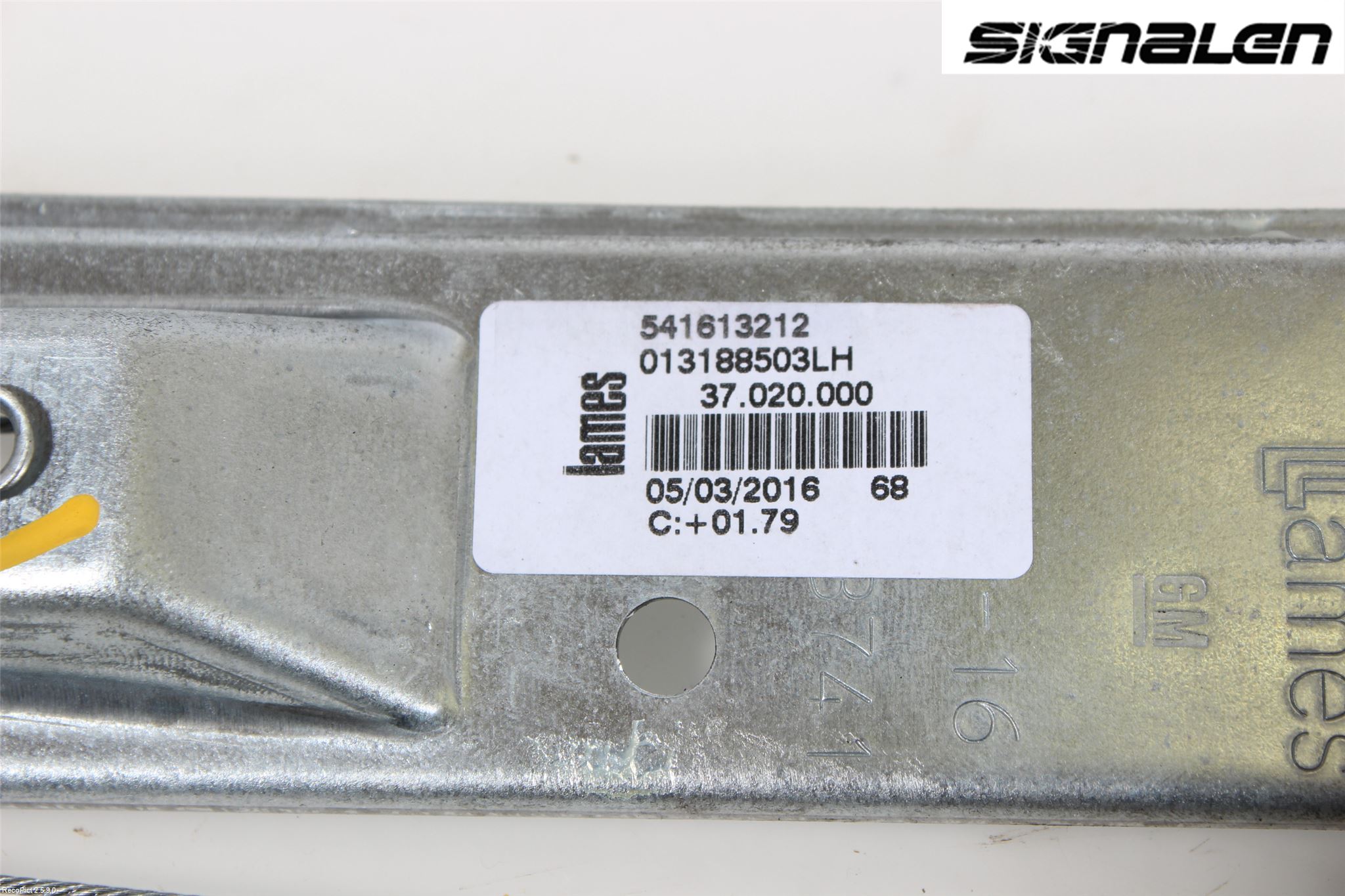 Opel CORSA E 15-19 Fönsterhissmekanism