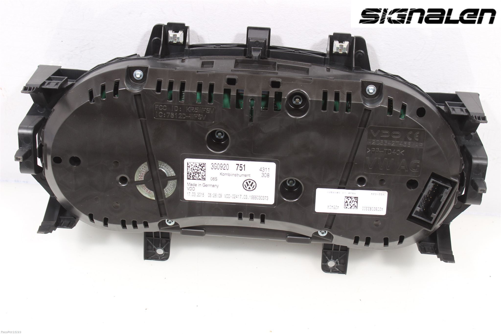 Volkswagen VW PASSAT 15-19 Instrument Komb