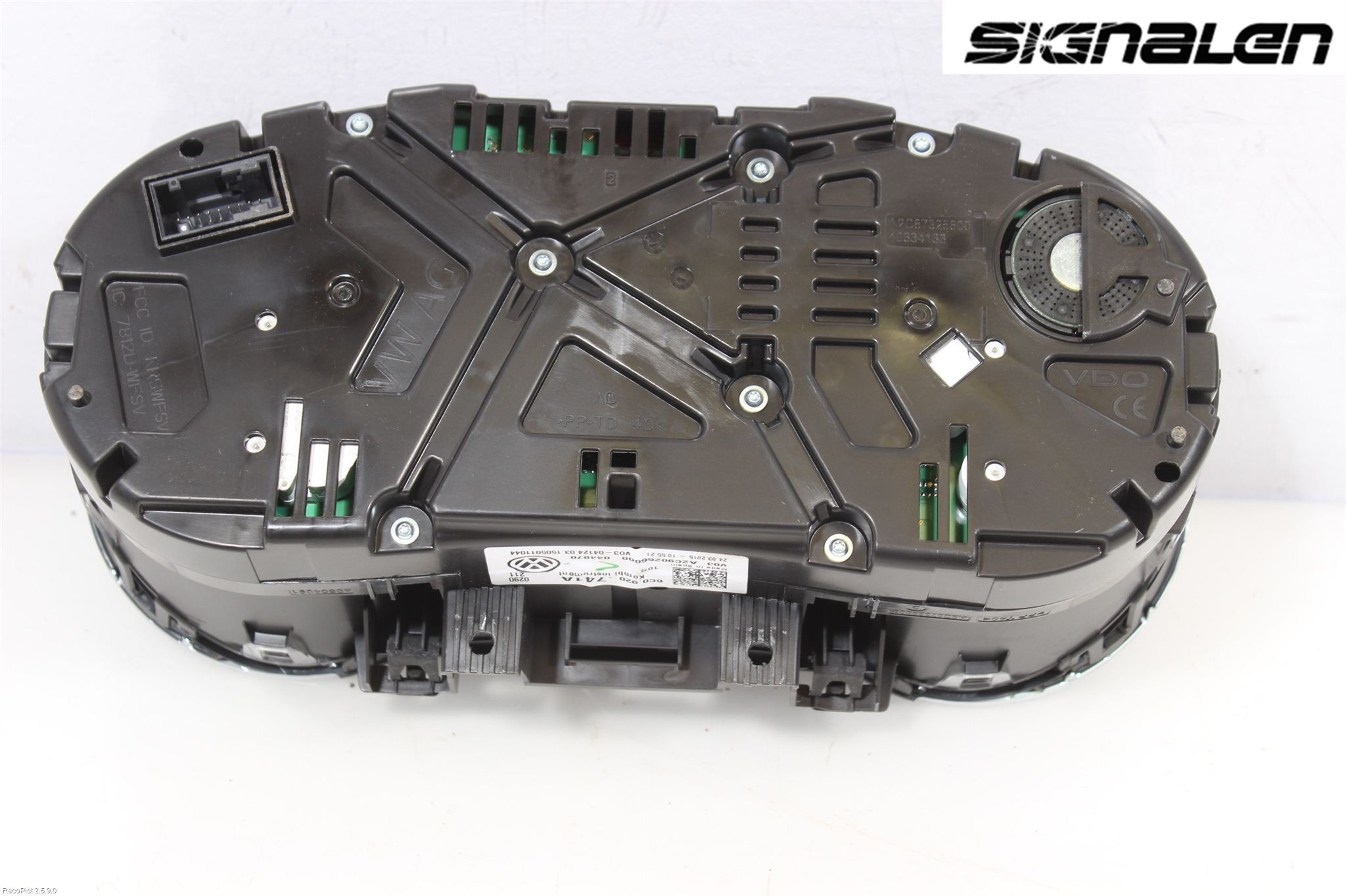 Volkswagen VW POLO 10-17 Instrument Komb