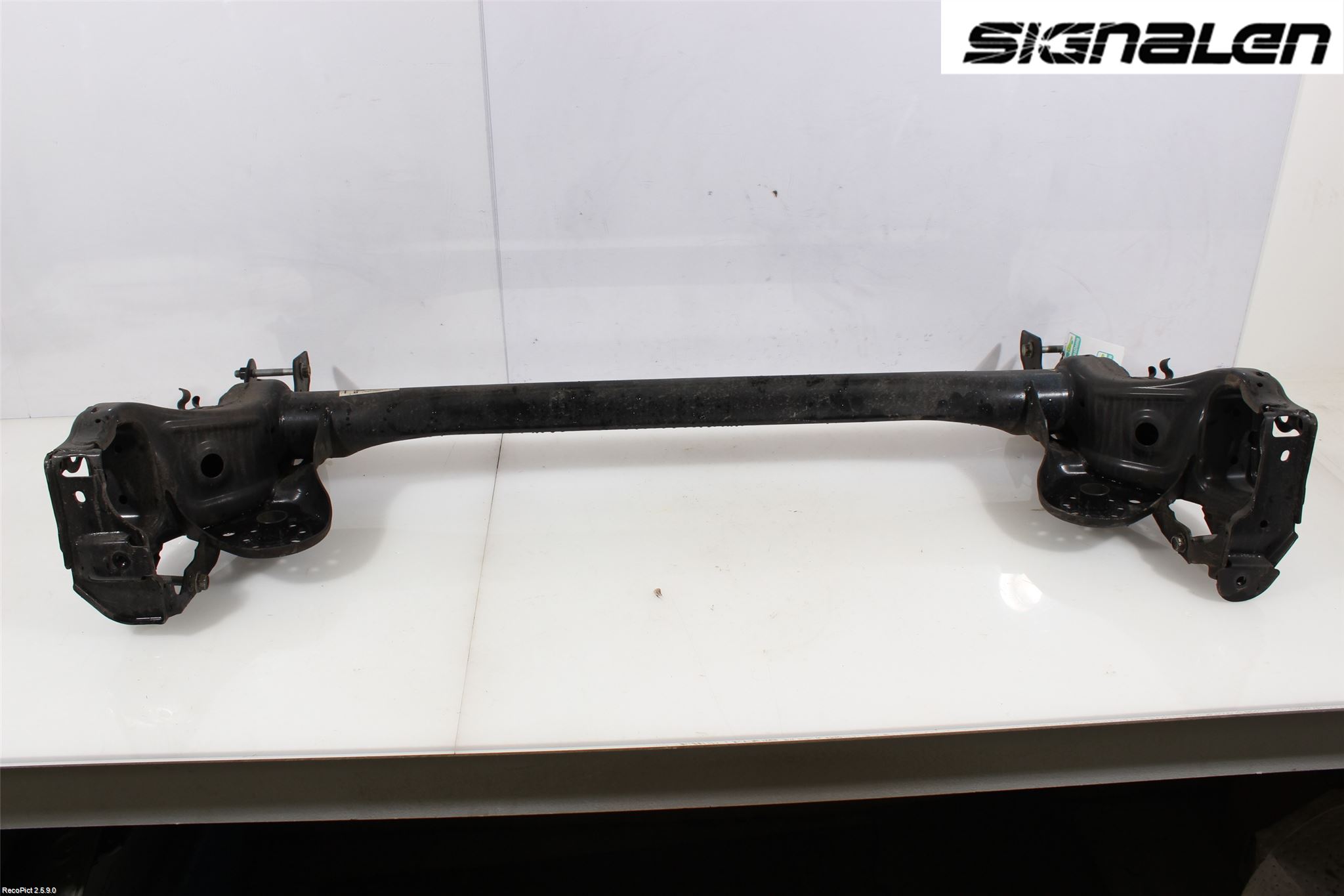 Opel ASTRA K 16-22 Bakaxel