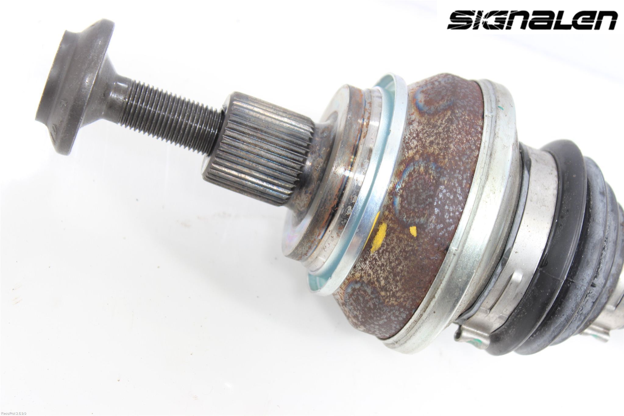 Audi A4/S4 B9 16-19 Drivaxel Bak Höger