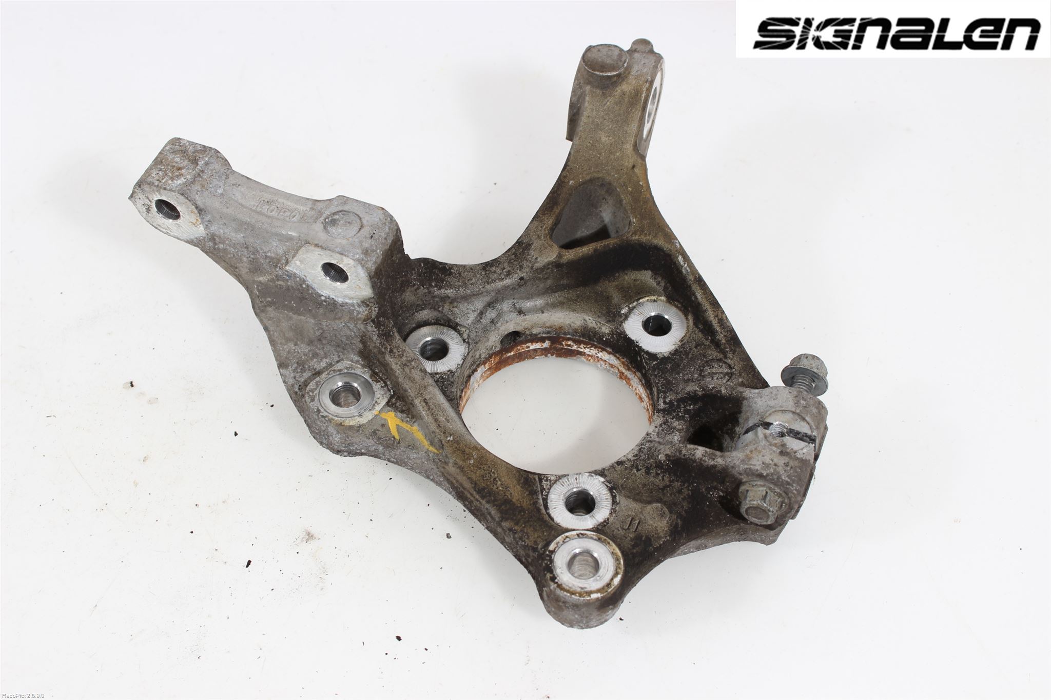 Opel ASTRA J 10-15 Styrspindel Lagerhus Hö