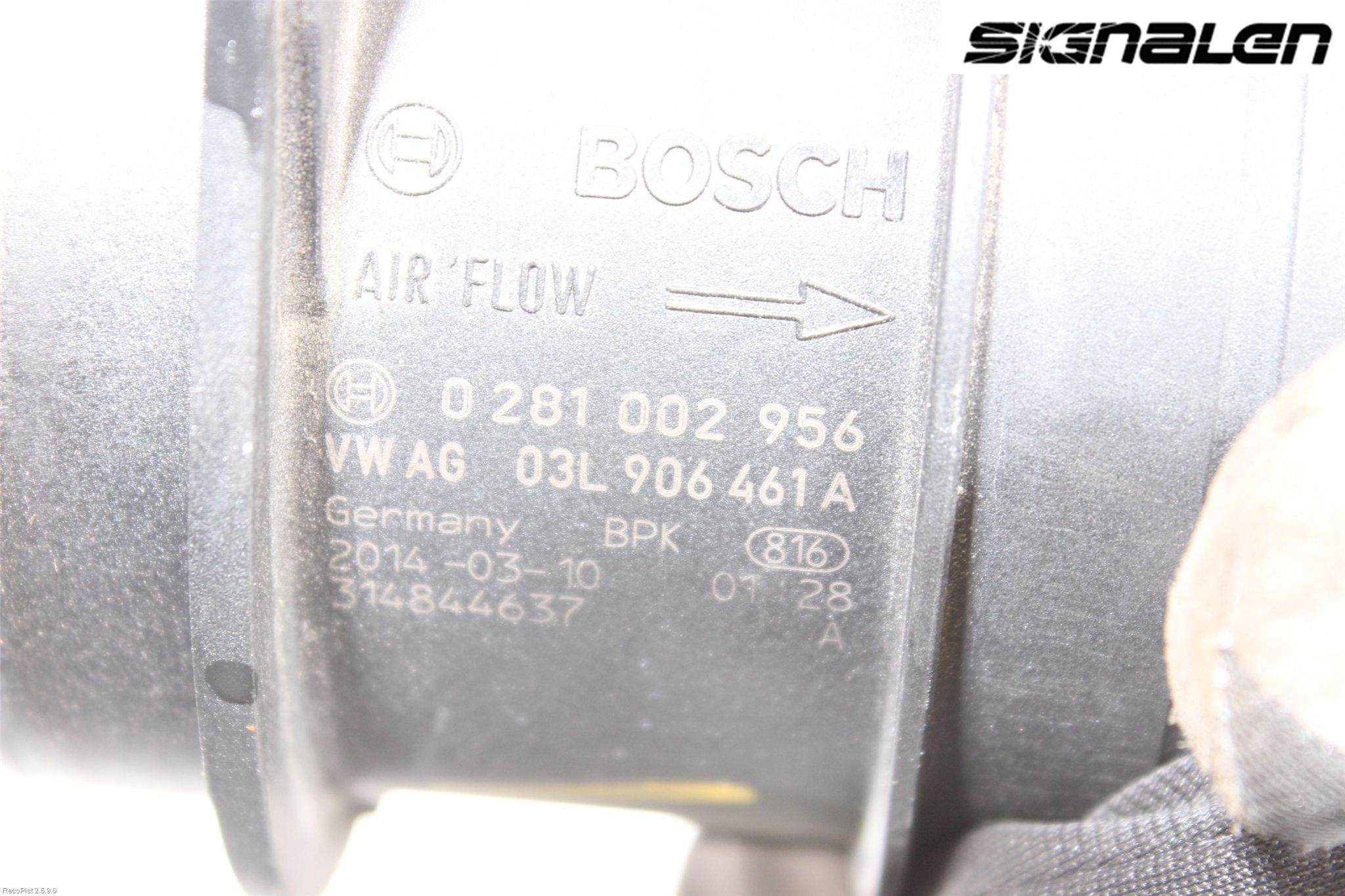 Audi Q3 8U 12-18 Injluftmassamätare