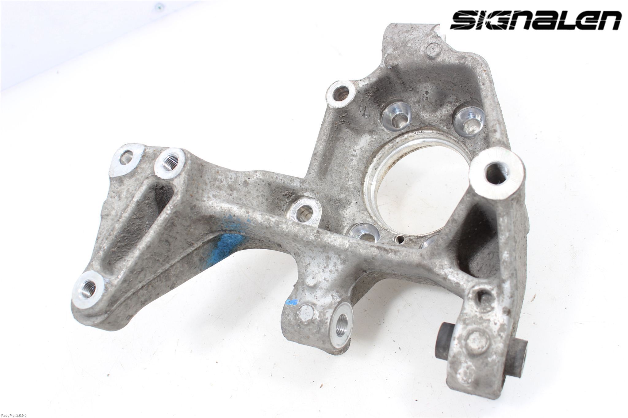 Audi Q3 8U 12-18 Hjullagerhus-Spindel Hö B