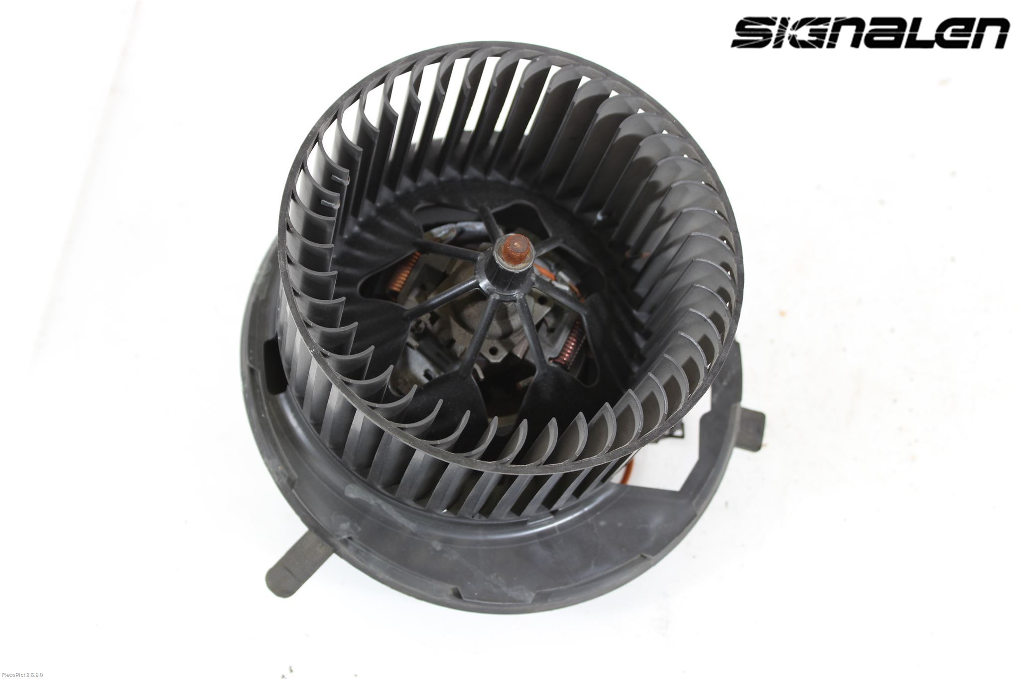 Volkswagen VW PASSAT 11-14 Värmefläkt