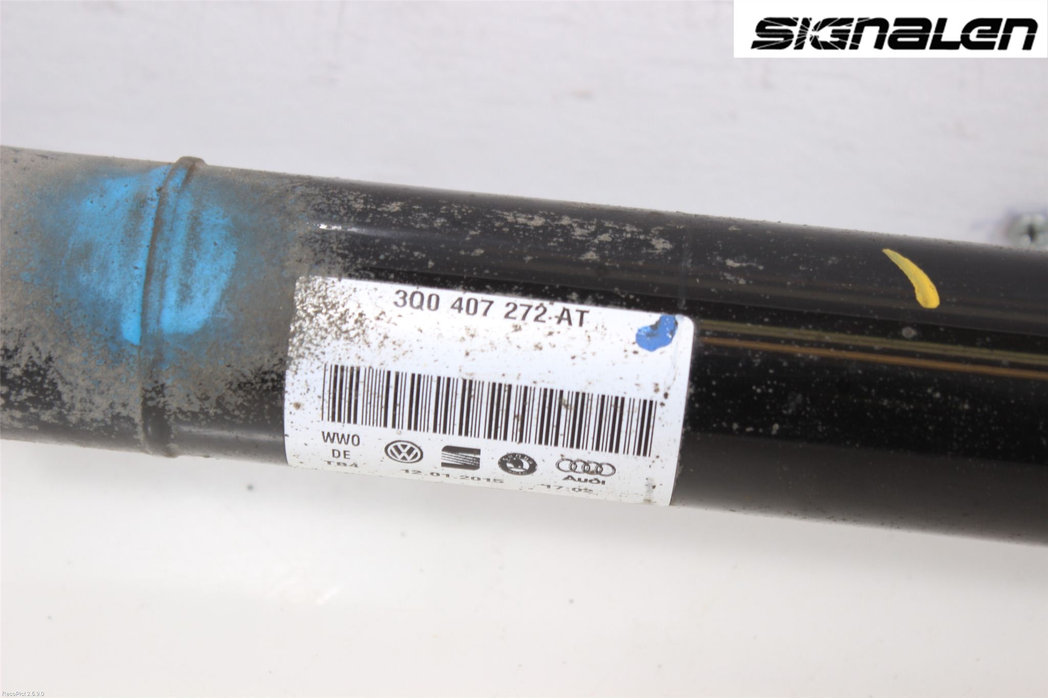 Volkswagen VW PASSAT 15-19 Drivaxel Fram Höger