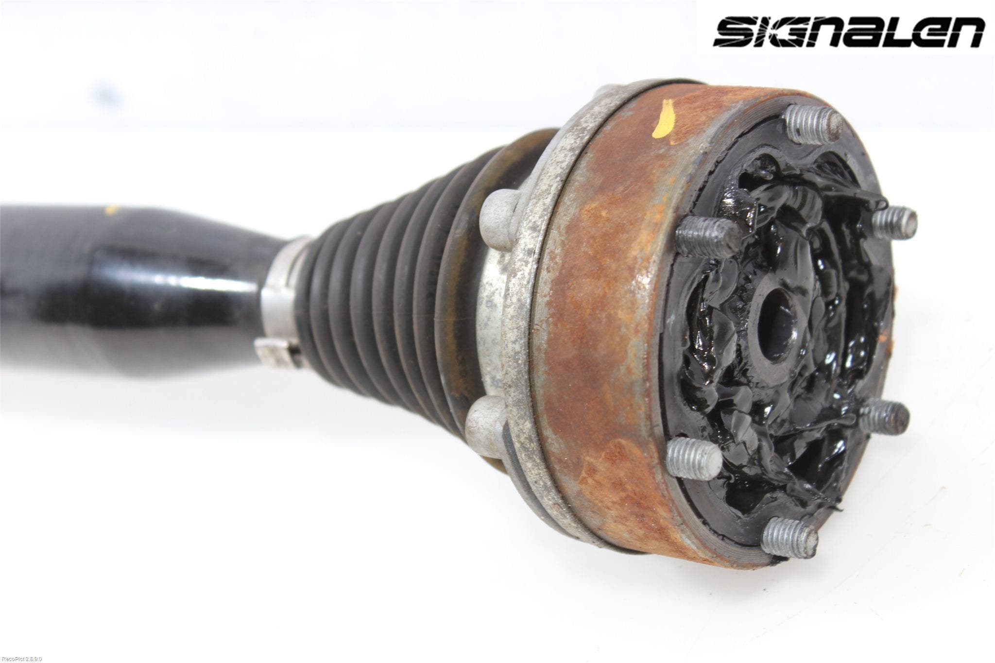 Skoda ROOMSTER Drivaxel Fram Höger