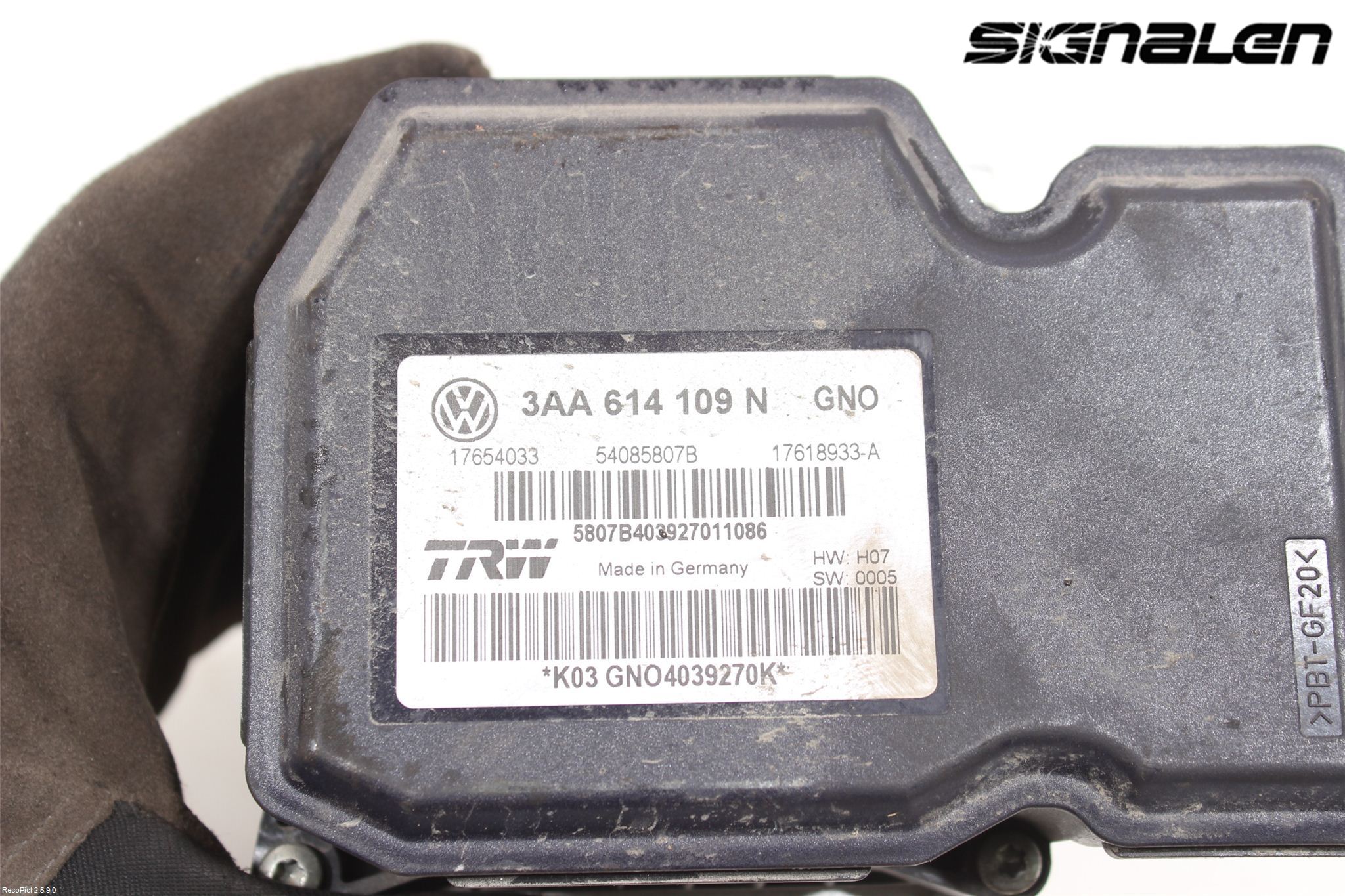 Volkswagen VW PASSAT 11-14 Abs Hydraulaggregat