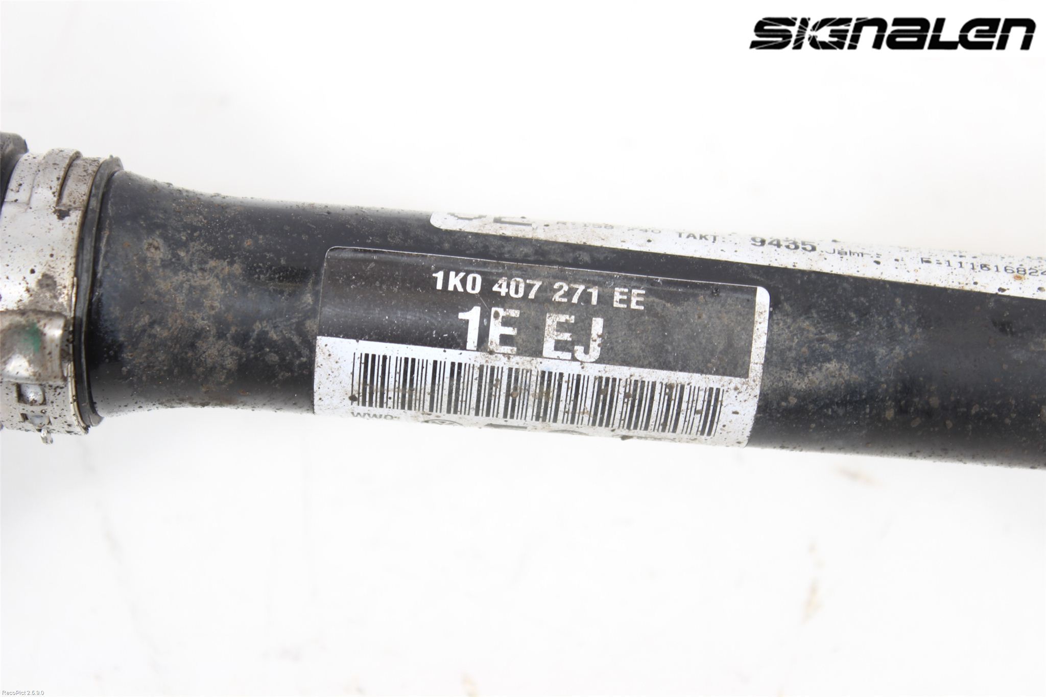 Volkswagen VW PASSAT 11-14 Drivaxel Fram Vänster