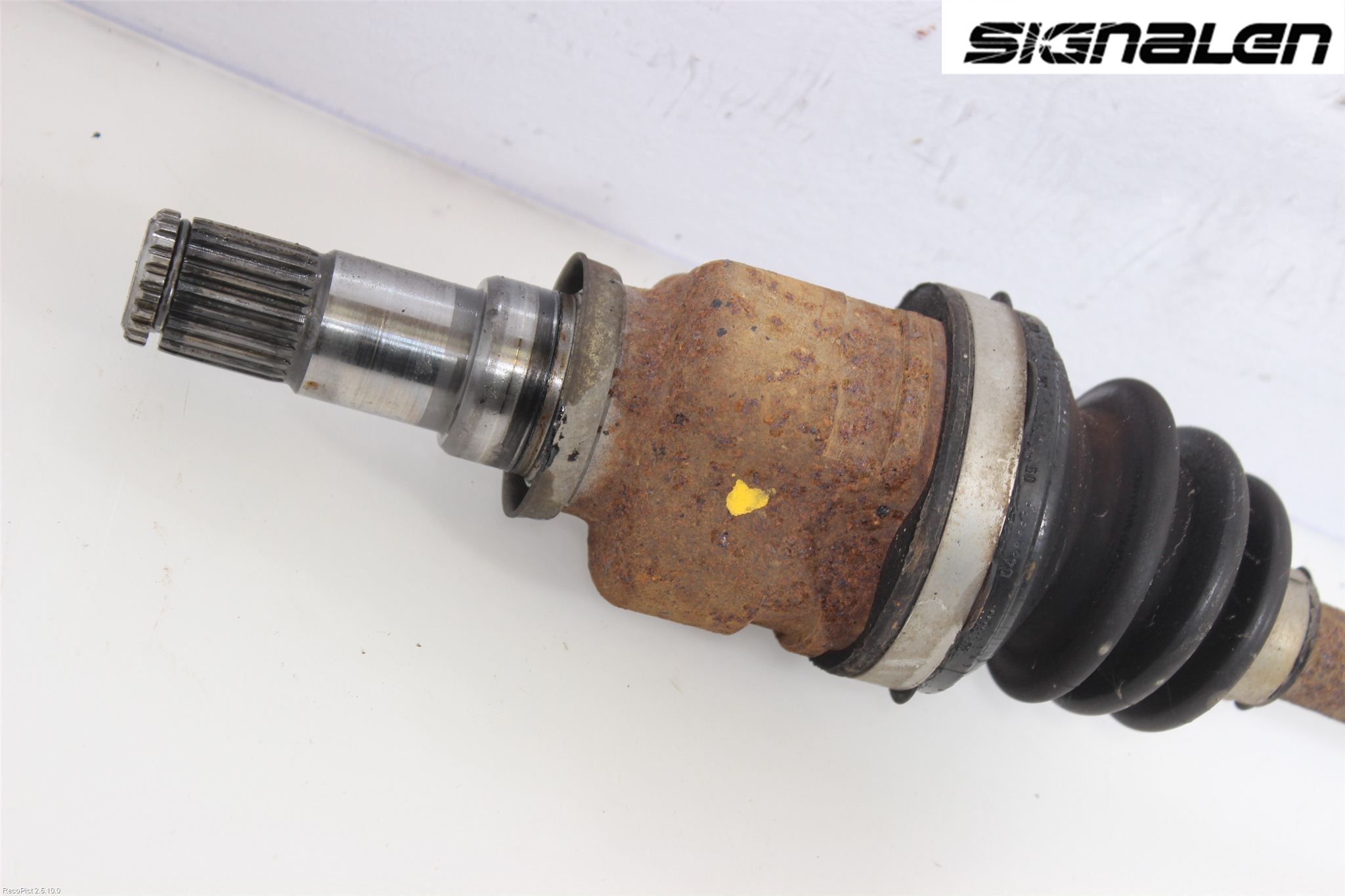 Citroen C1 06-13 Drivaxel Fram Vänster