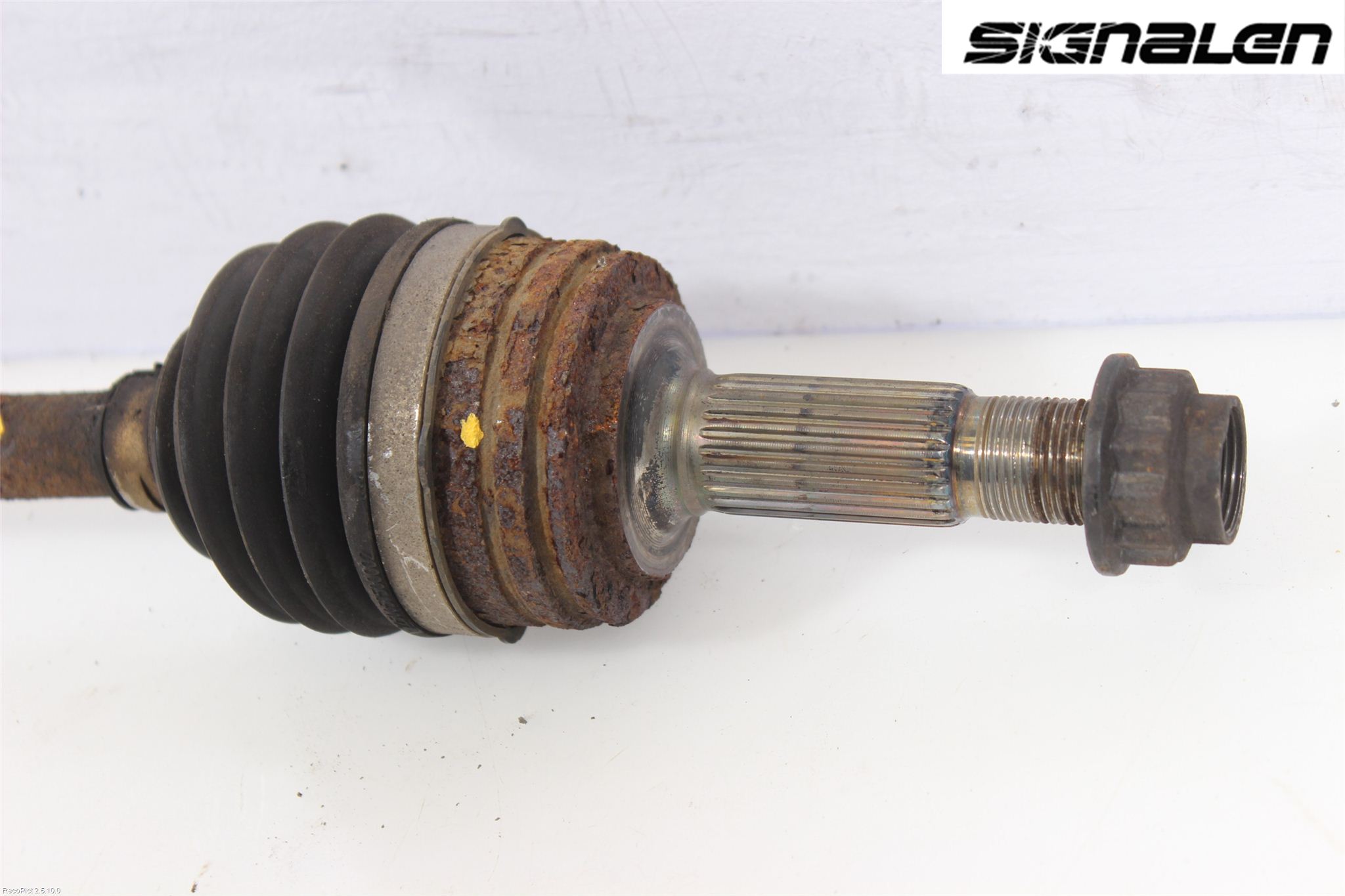 Citroen C1 06-13 Drivaxel Fram Vänster