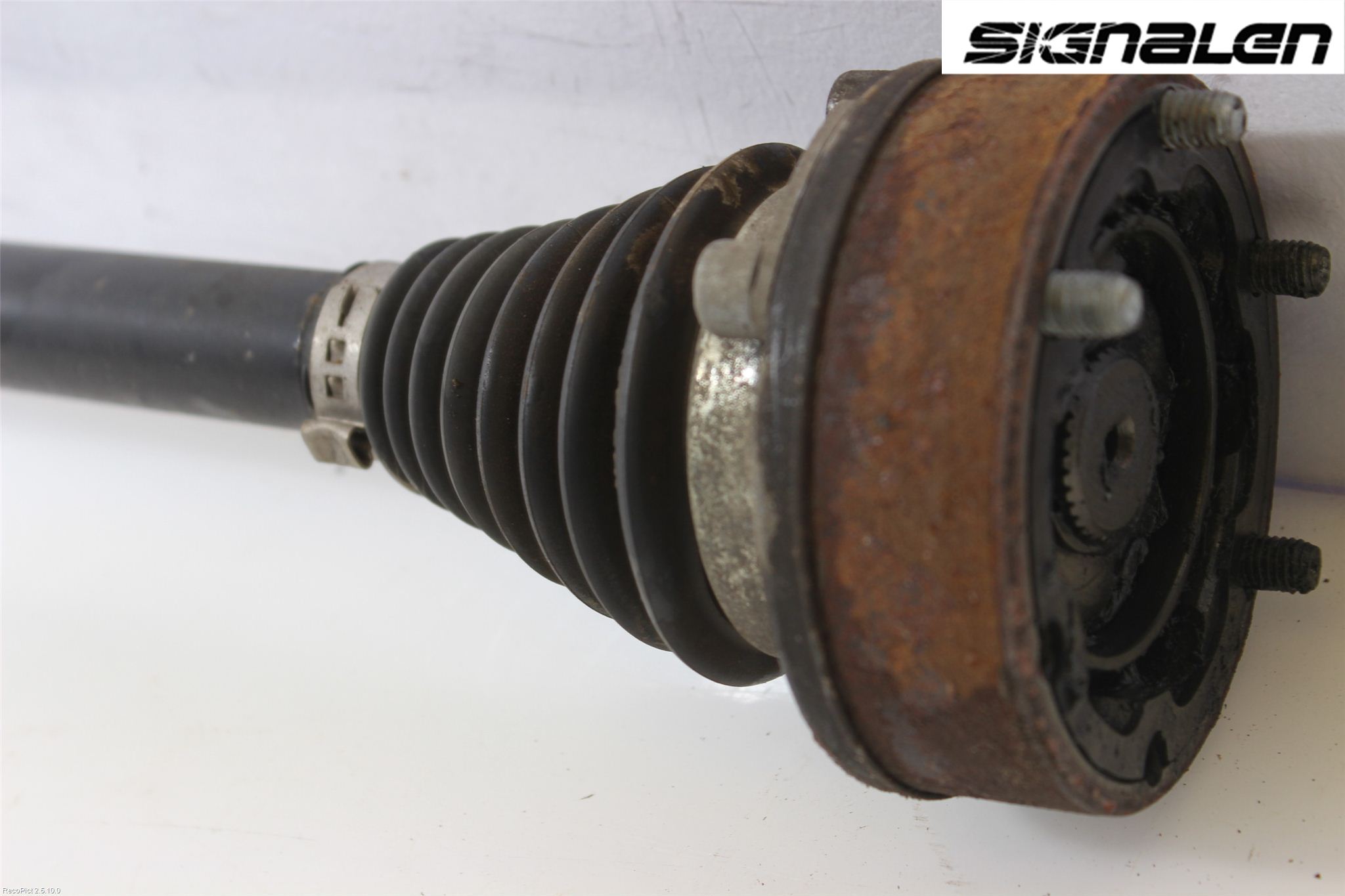 Volkswagen VW TIGUAN 07-16 Drivaxel Bak Vänster