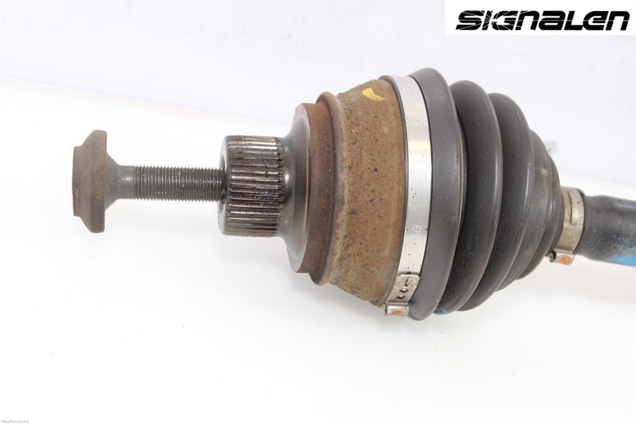 Audi A4/S4 08-11 Drivaxel Fram Höger