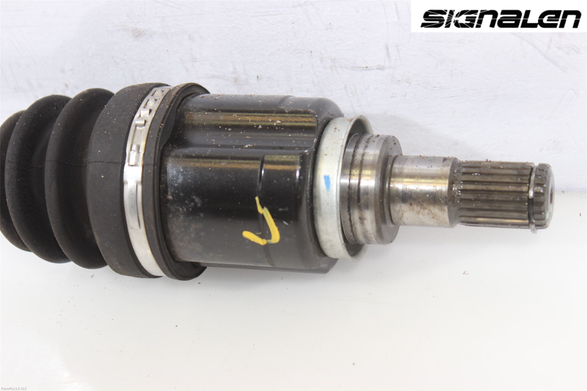 Suzuki SWIFT 11-16 Drivaxel Fram Höger