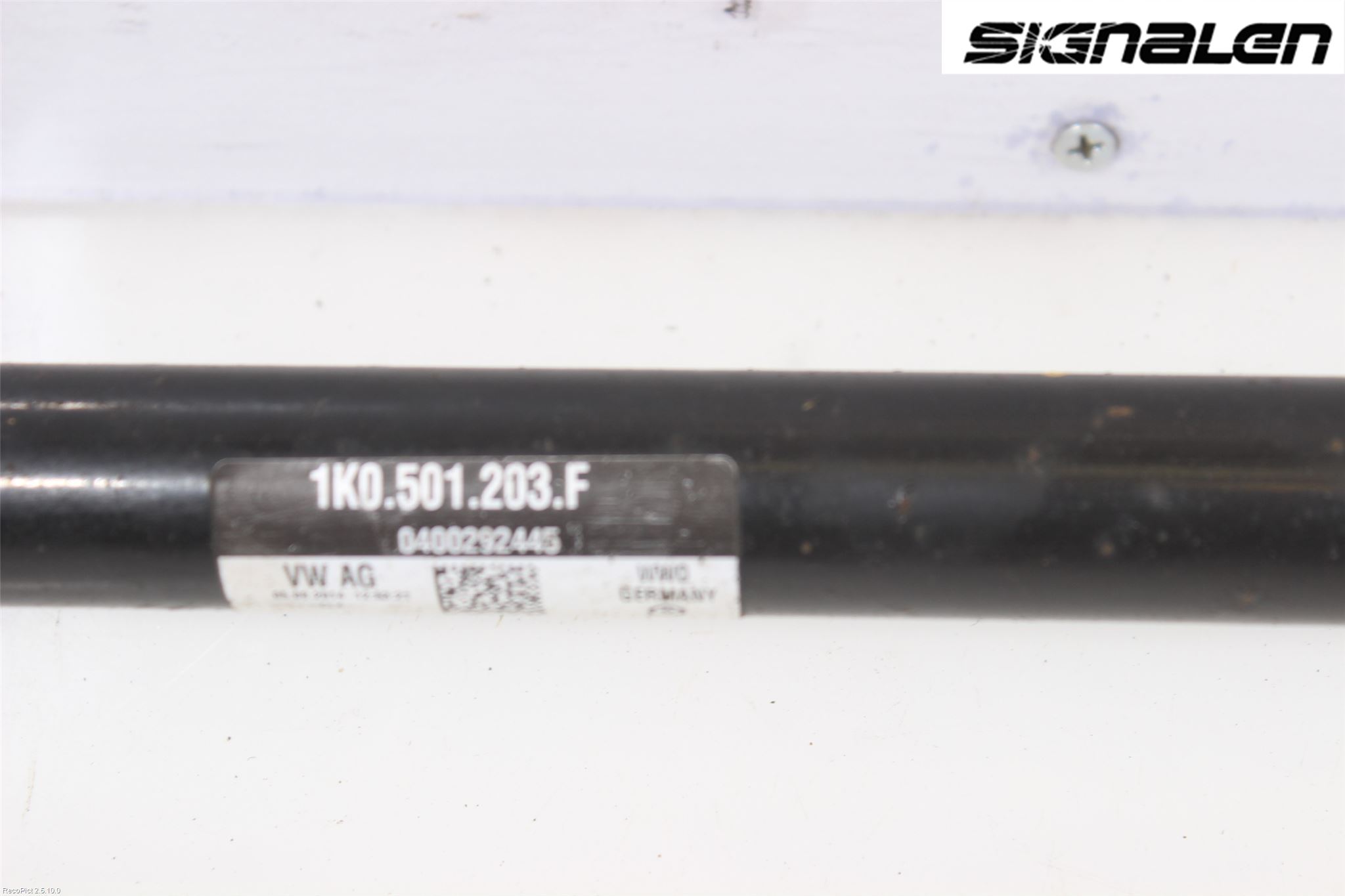 Volkswagen VW PASSAT 11-14 Drivaxel Bak Vänster
