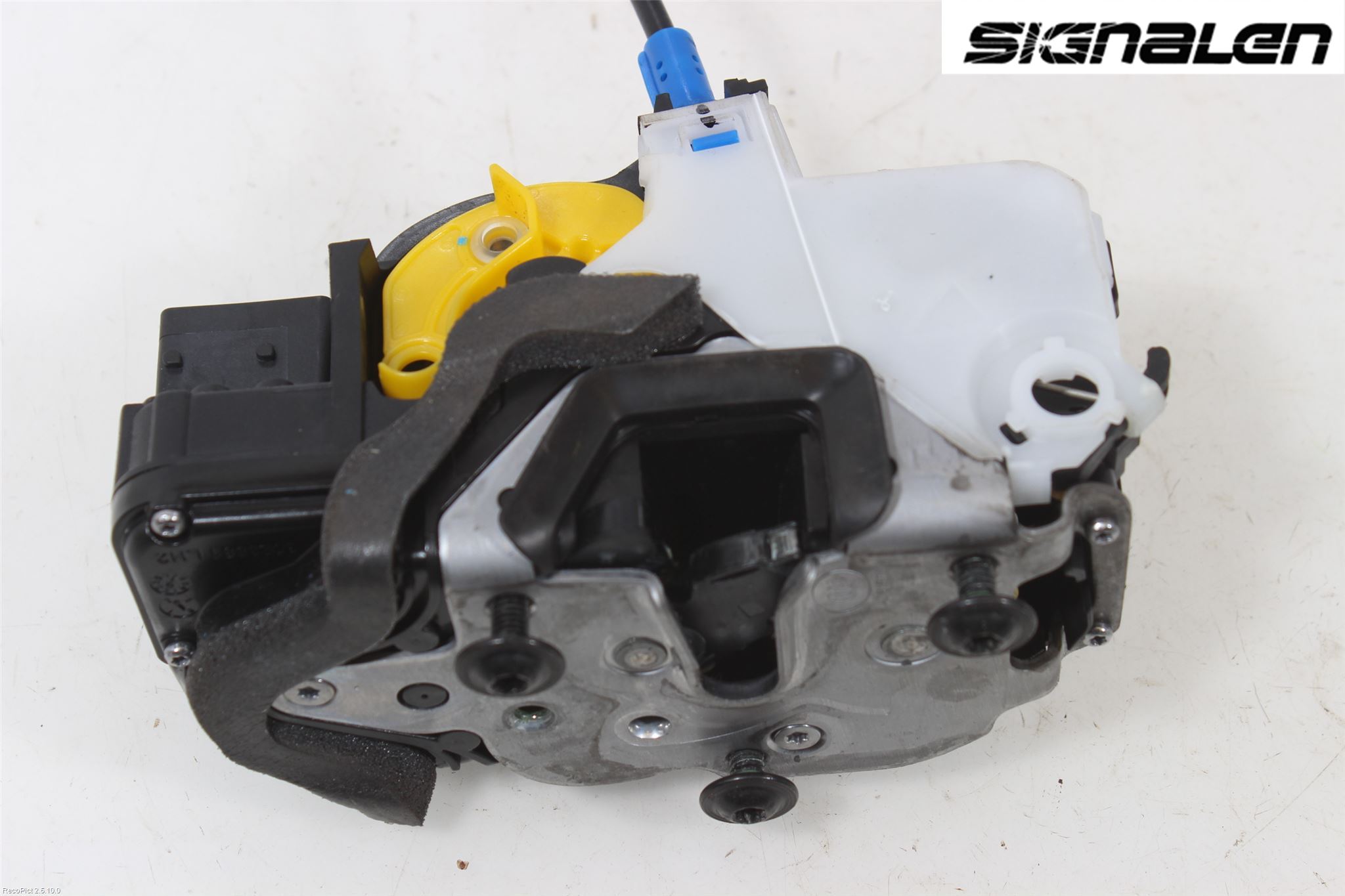 Opel ASTRA J 10-15 Låskista-Dörrlås