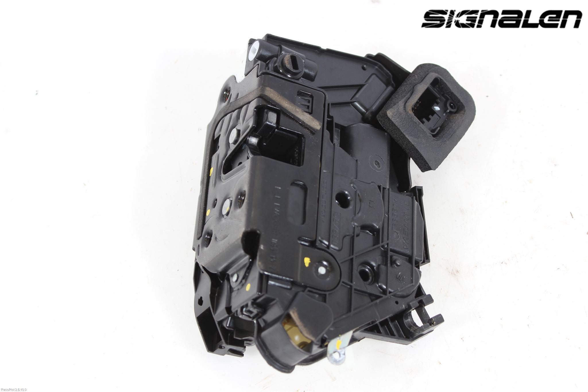 Volkswagen VW PASSAT 15-19 Låskista-Dörrlås