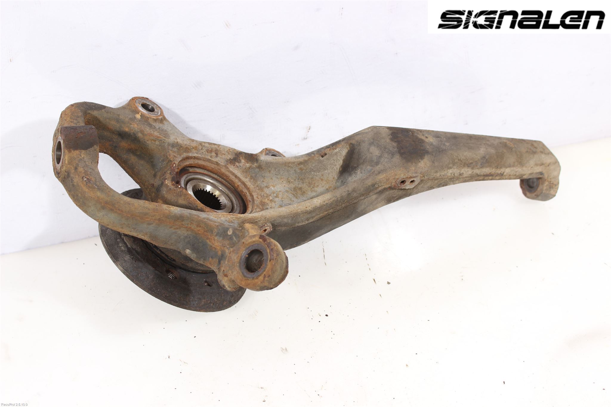 Volkswagen VW AMAROK 2H 10-22 Styrspindel Lagerhus Hö