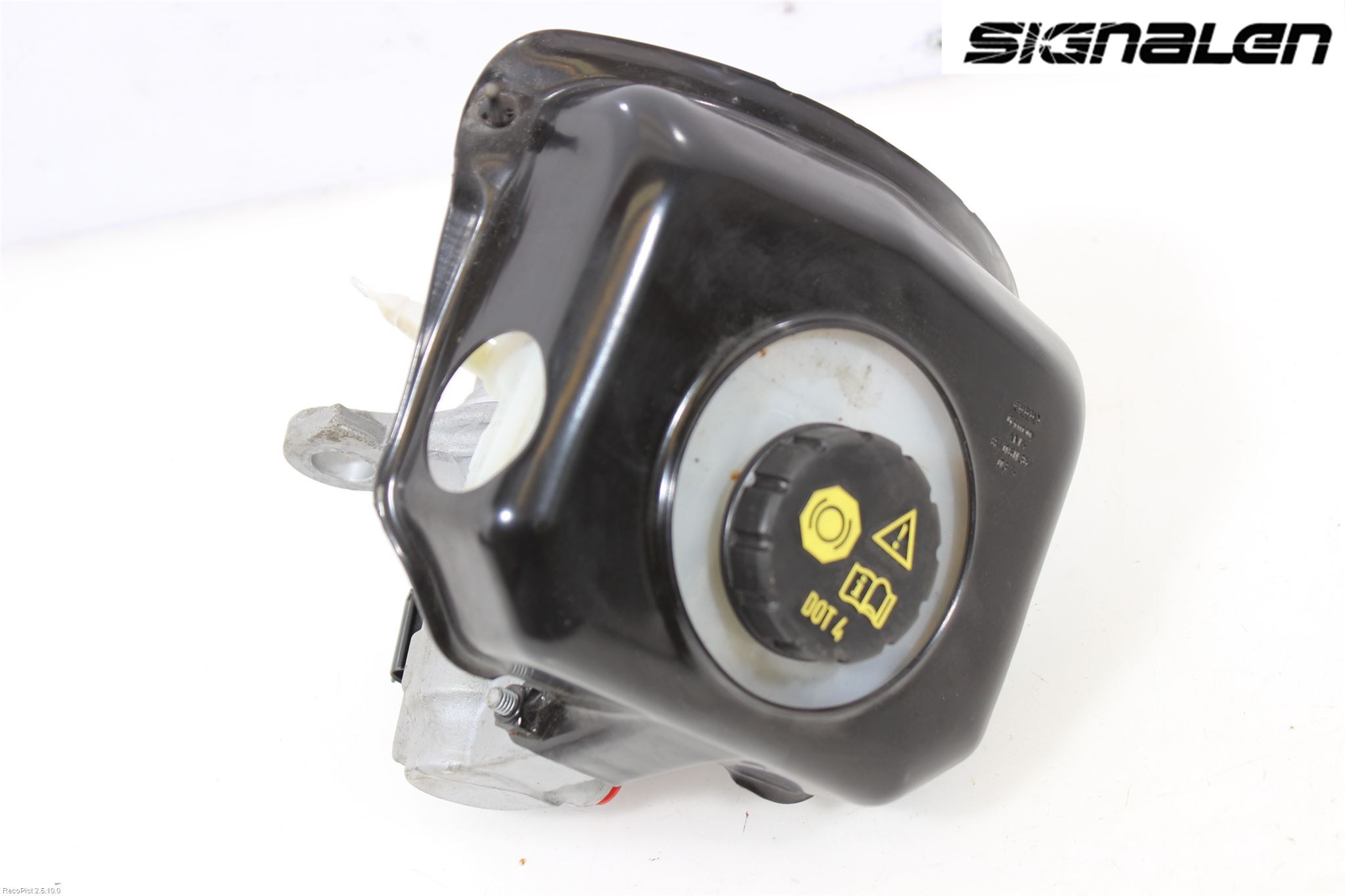 Audi A4/S4 B9 16-19 Broms Huvudcylinder