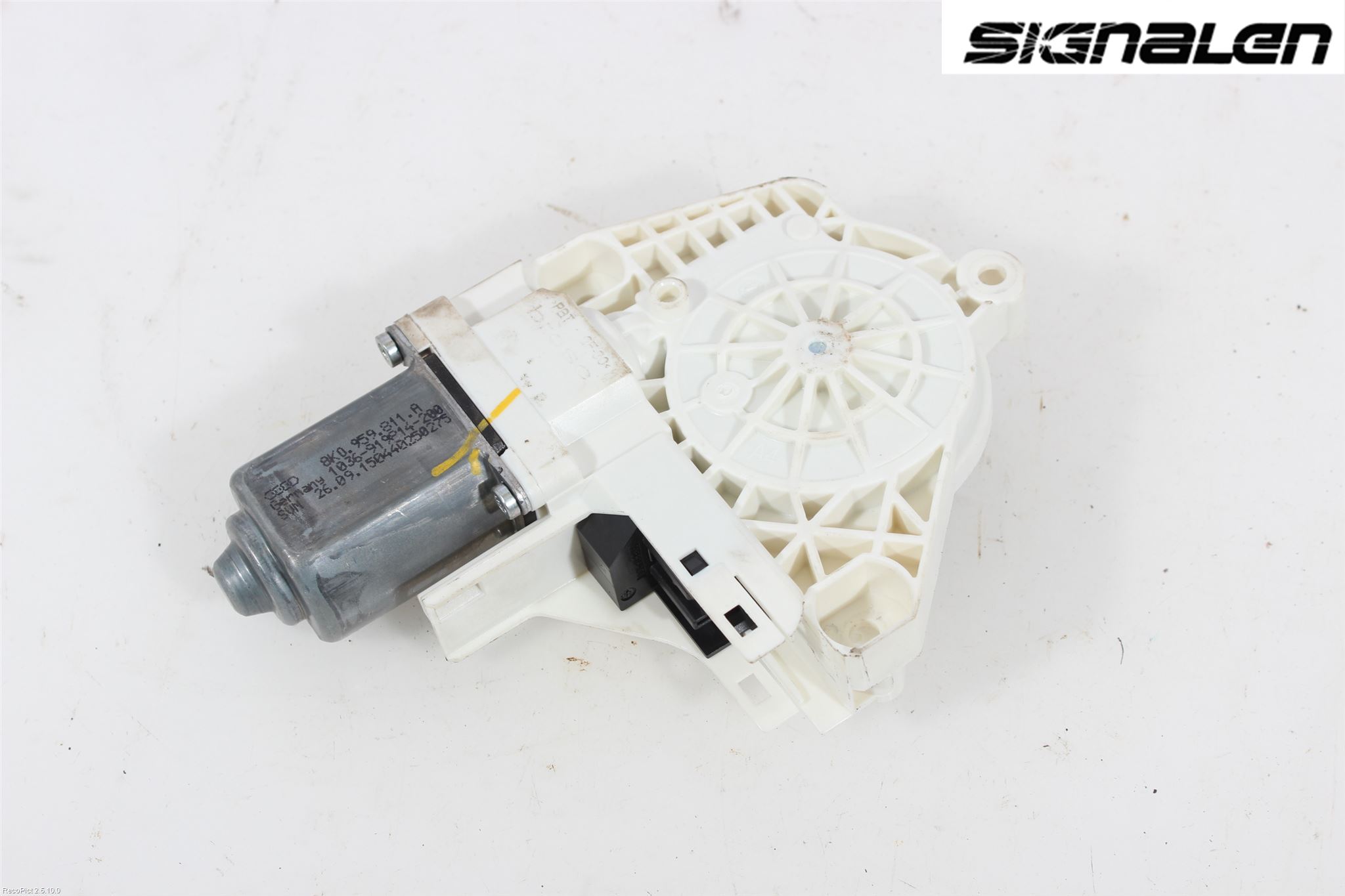 Audi A1/S1 11-18 Fönsterhissmotor