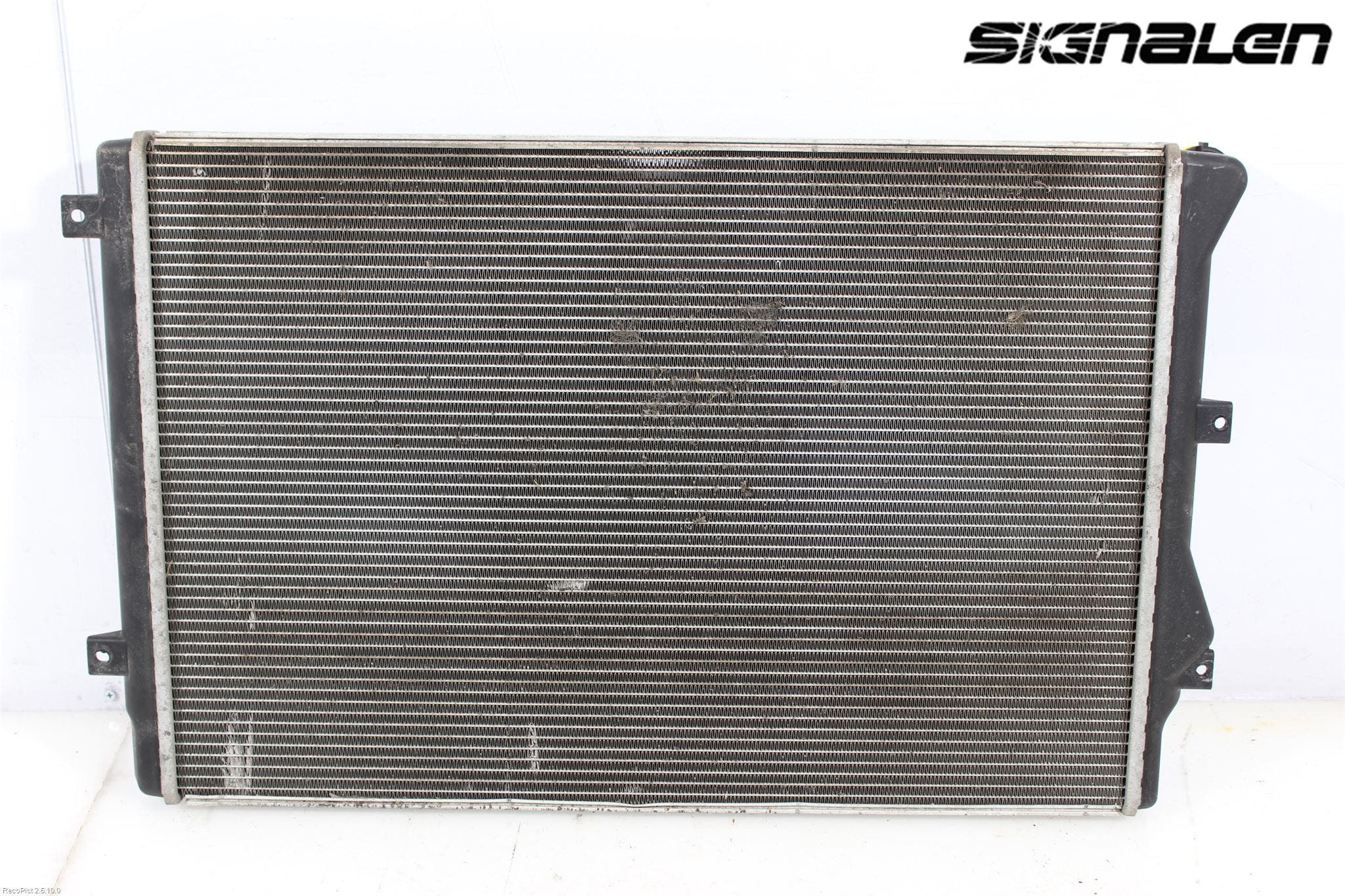 Volkswagen VW PASSAT 05-11 Kylare Man