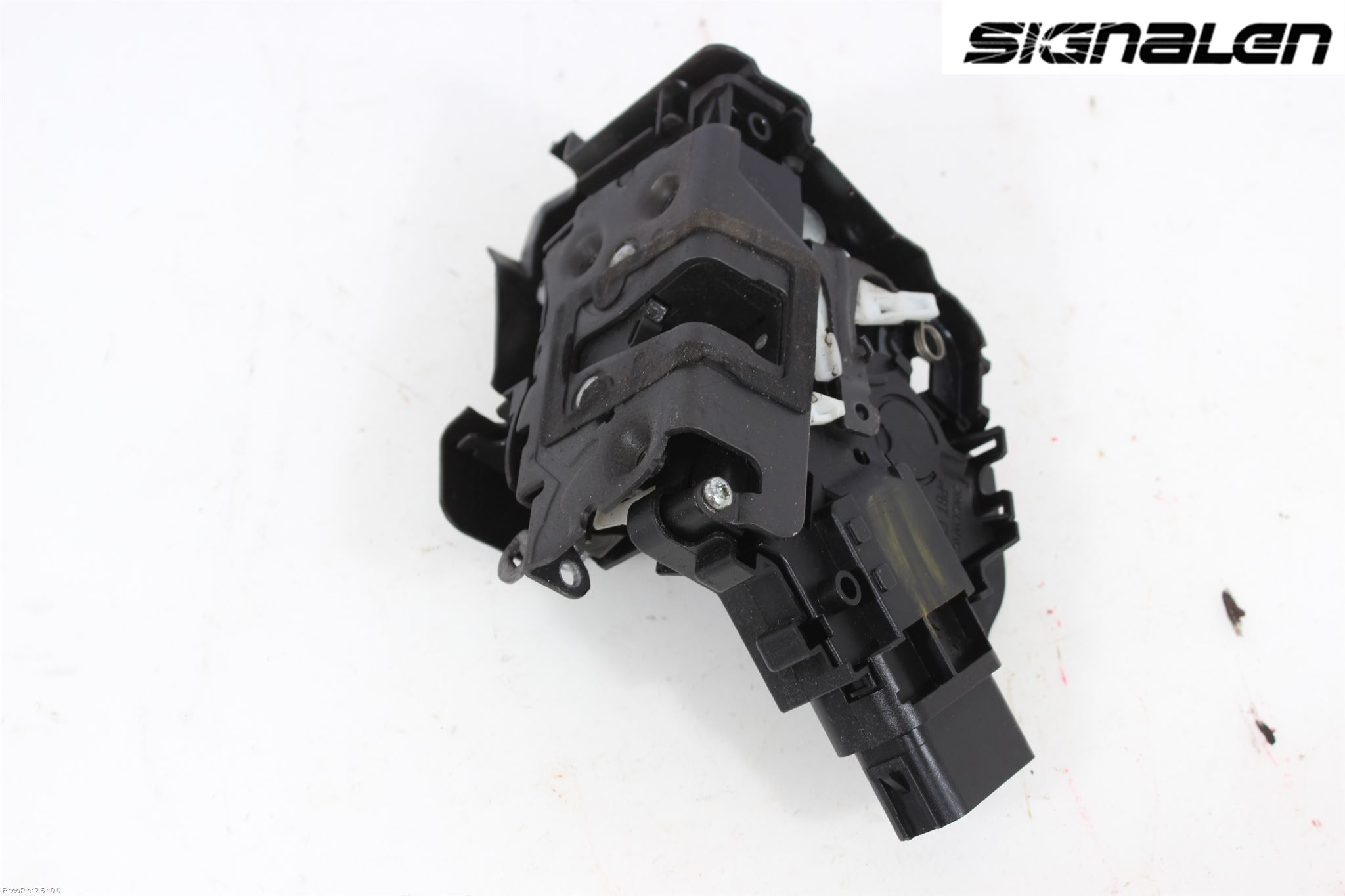 Ford FOCUS 08-11 Låskista-Dörrlås