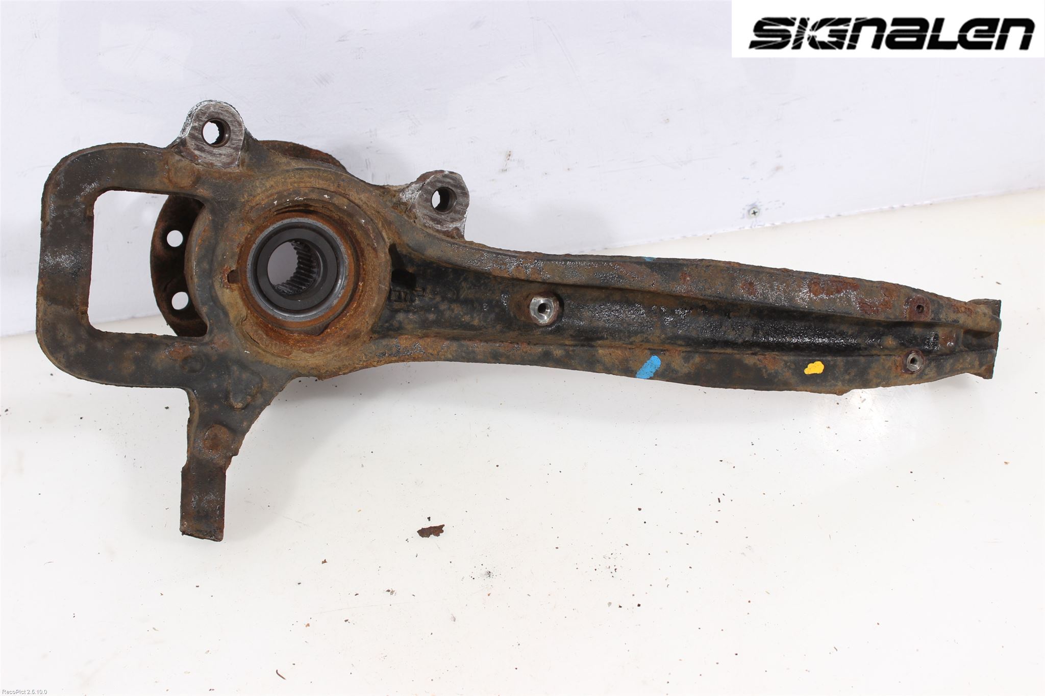 Volkswagen VW TOUAREG 7P 11-18 Styrspindel Lagerhus Hö