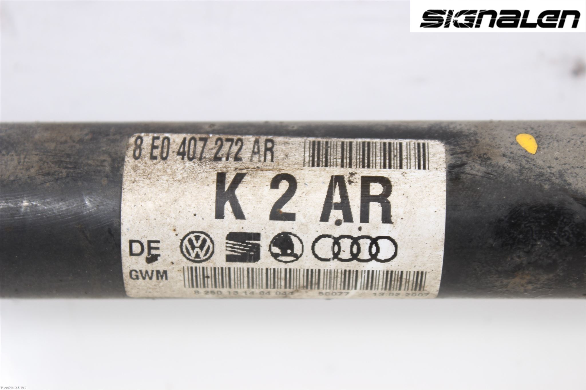 Audi A4/S4 05-07 Drivaxel Fram Höger