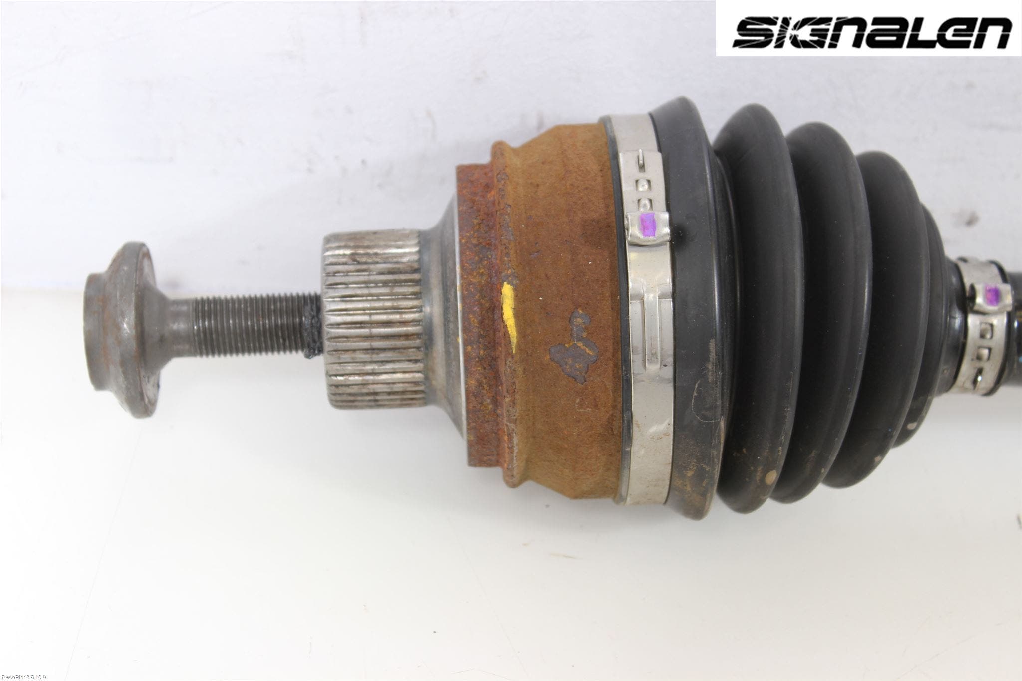 Audi Q5 09-16 Drivaxel Fram Höger