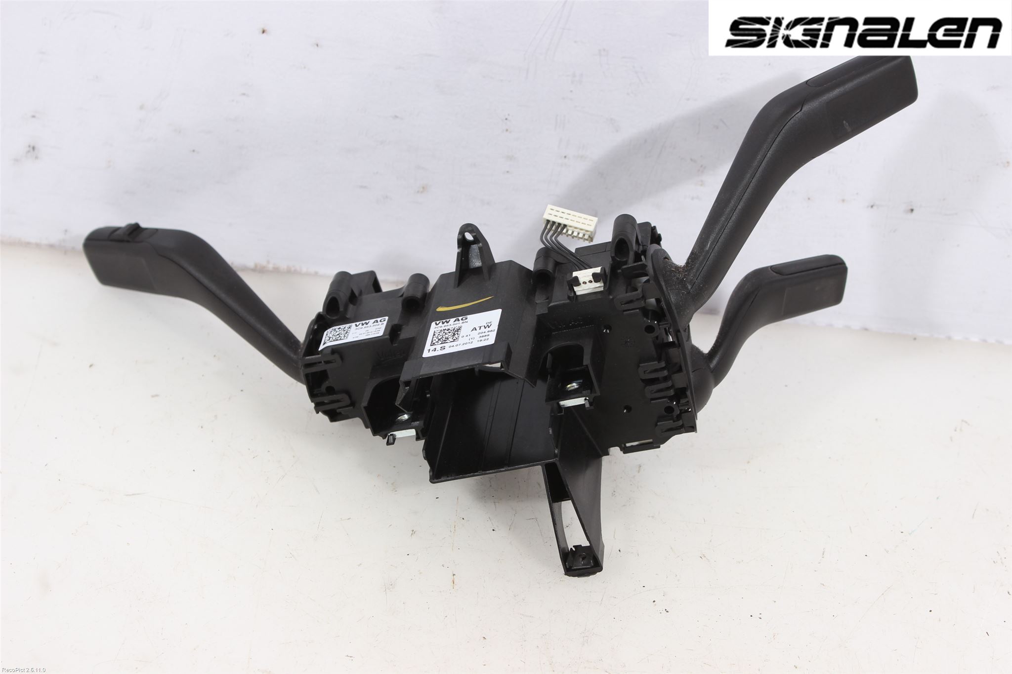 Volkswagen VW PASSAT 11-14 Spakcentral