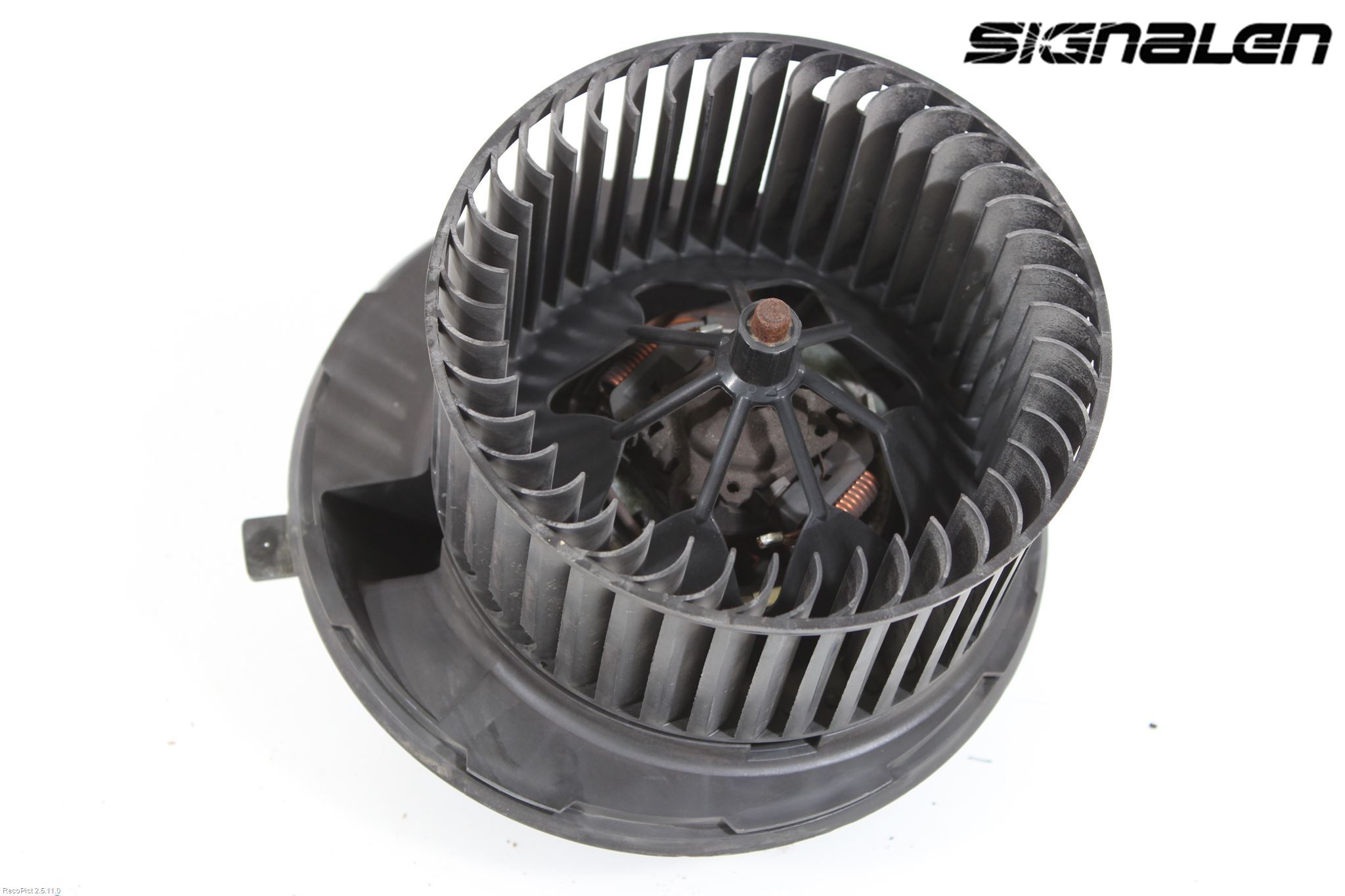 Volkswagen VW CADDY      04-10 Värmefläkt