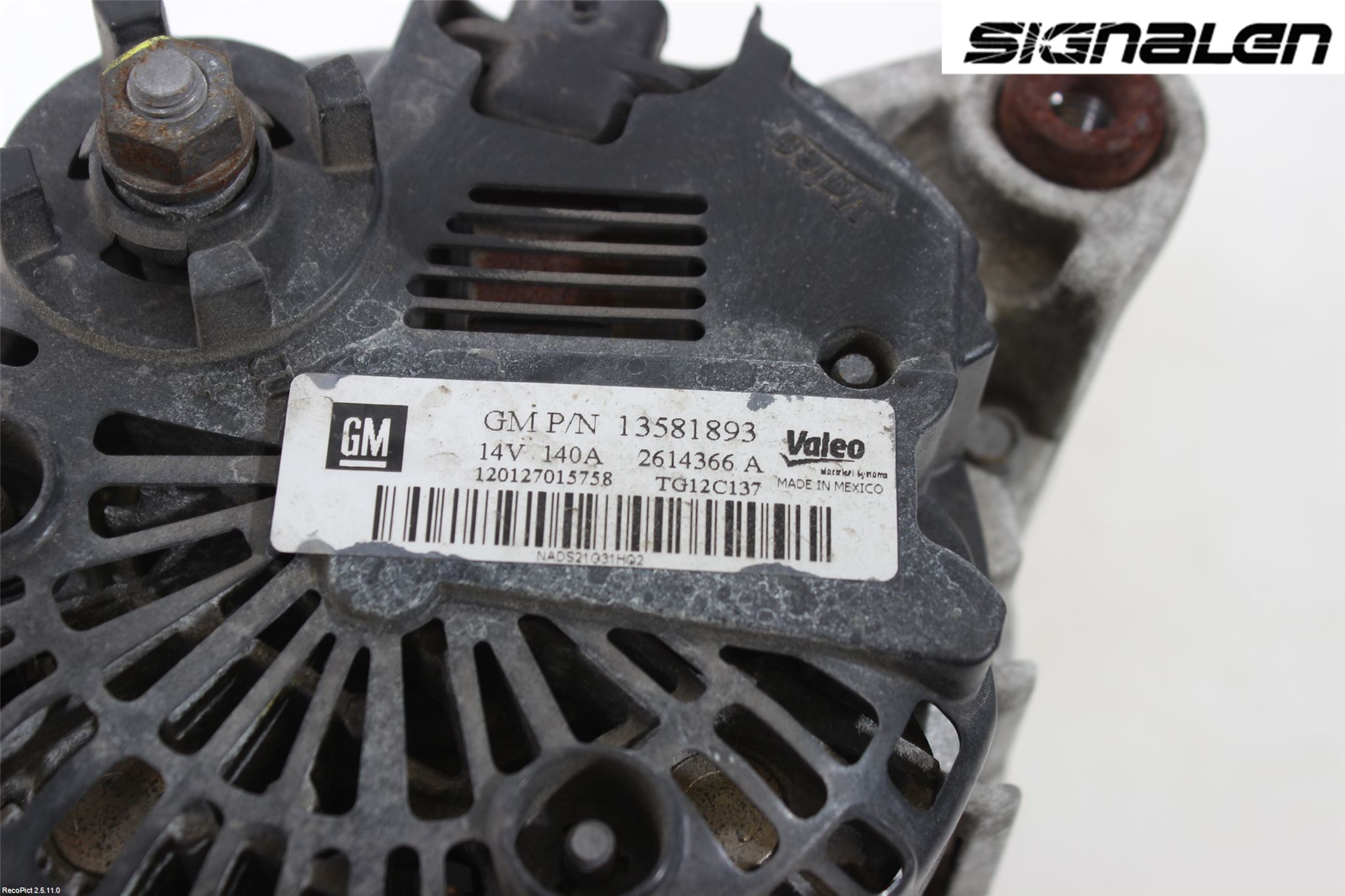 Opel CORSA D 07-14 Generator