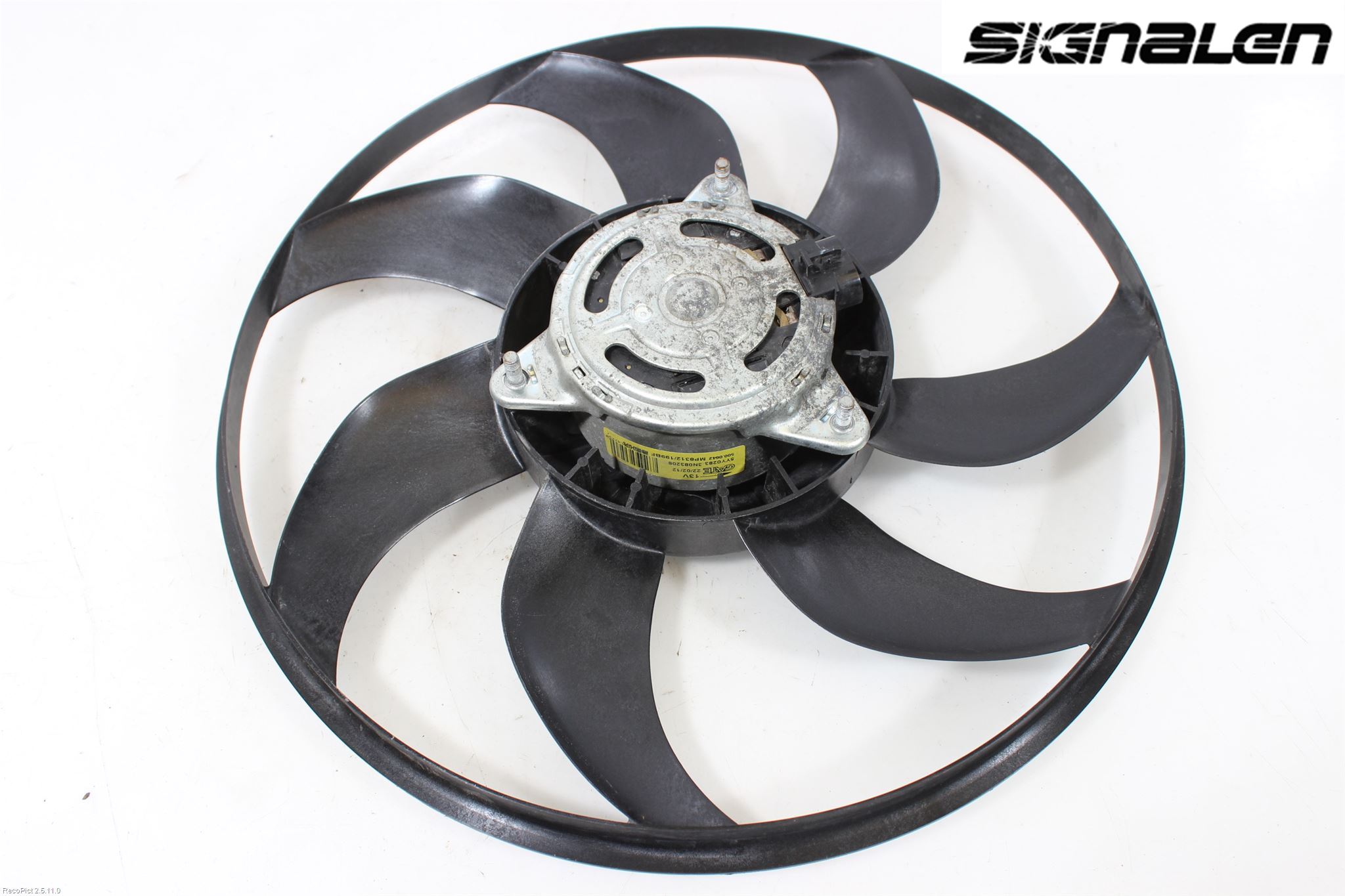 Opel CORSA D 07-14 Kylfläkt El