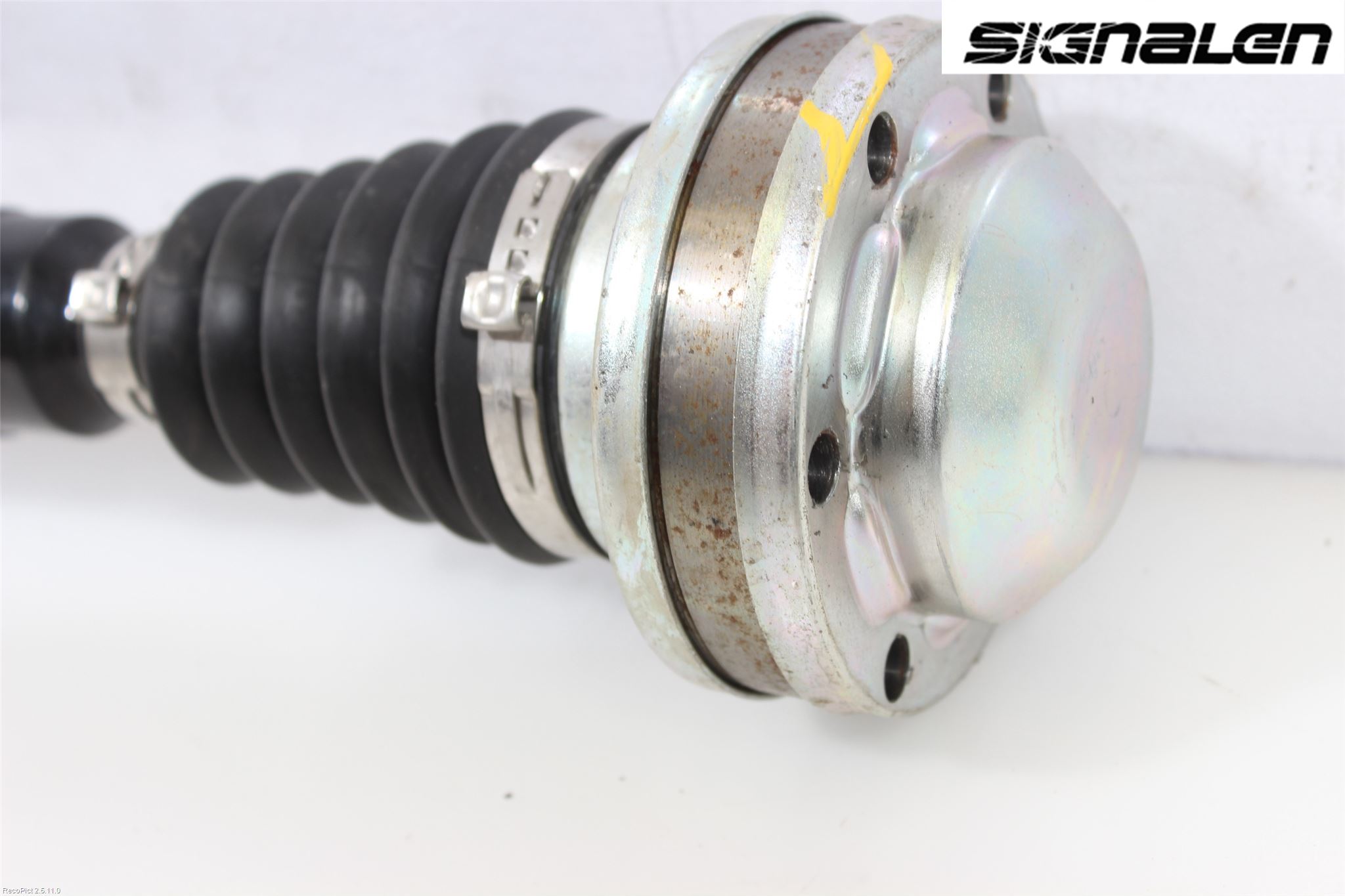 Skoda YETI Drivaxel Fram Höger