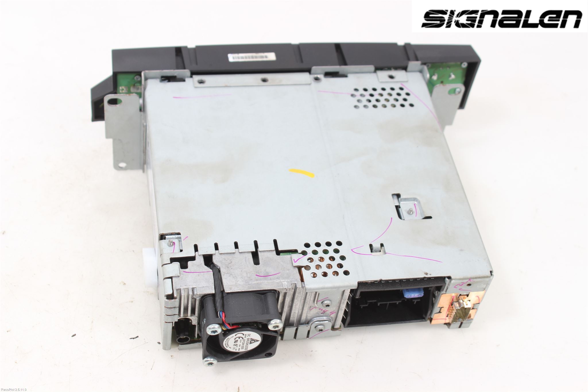 BMW 5 E60/61 Sed/Tou 02-10 Radio