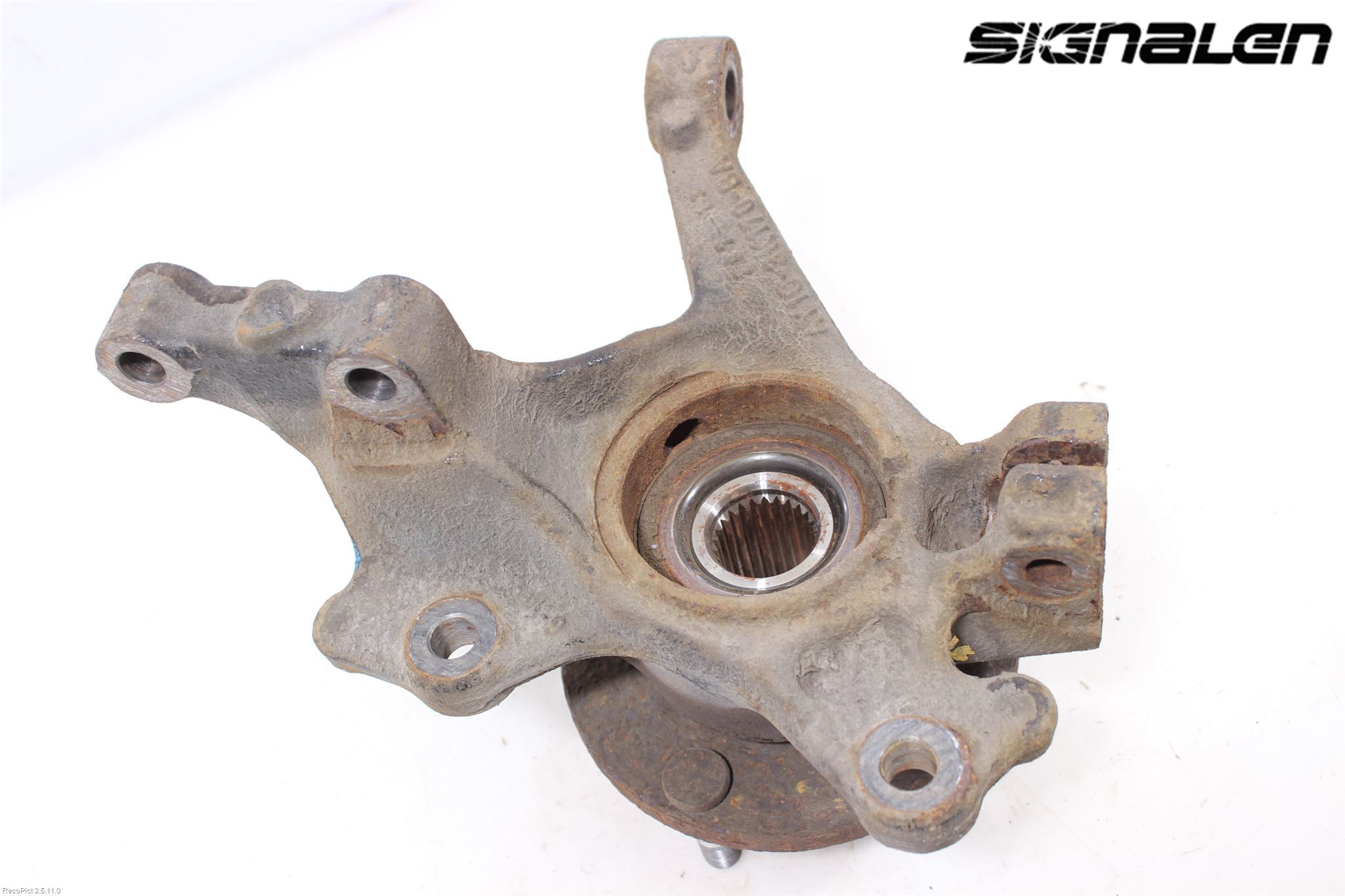 Ford FIESTA 13-17 Styrspindel Lagerhus Hö