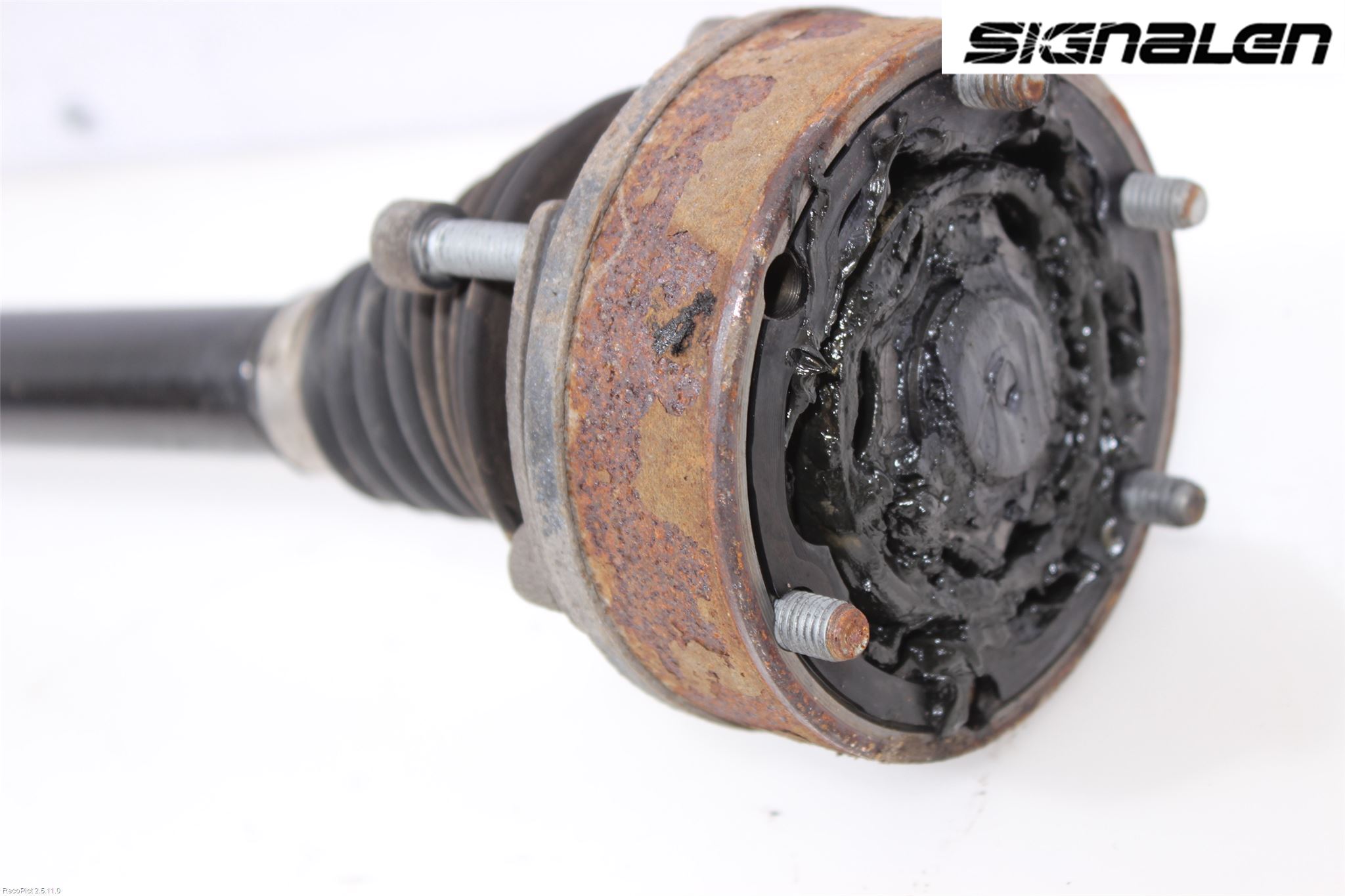 Volkswagen VW TIGUAN 07-16 Drivaxel Bak Höger