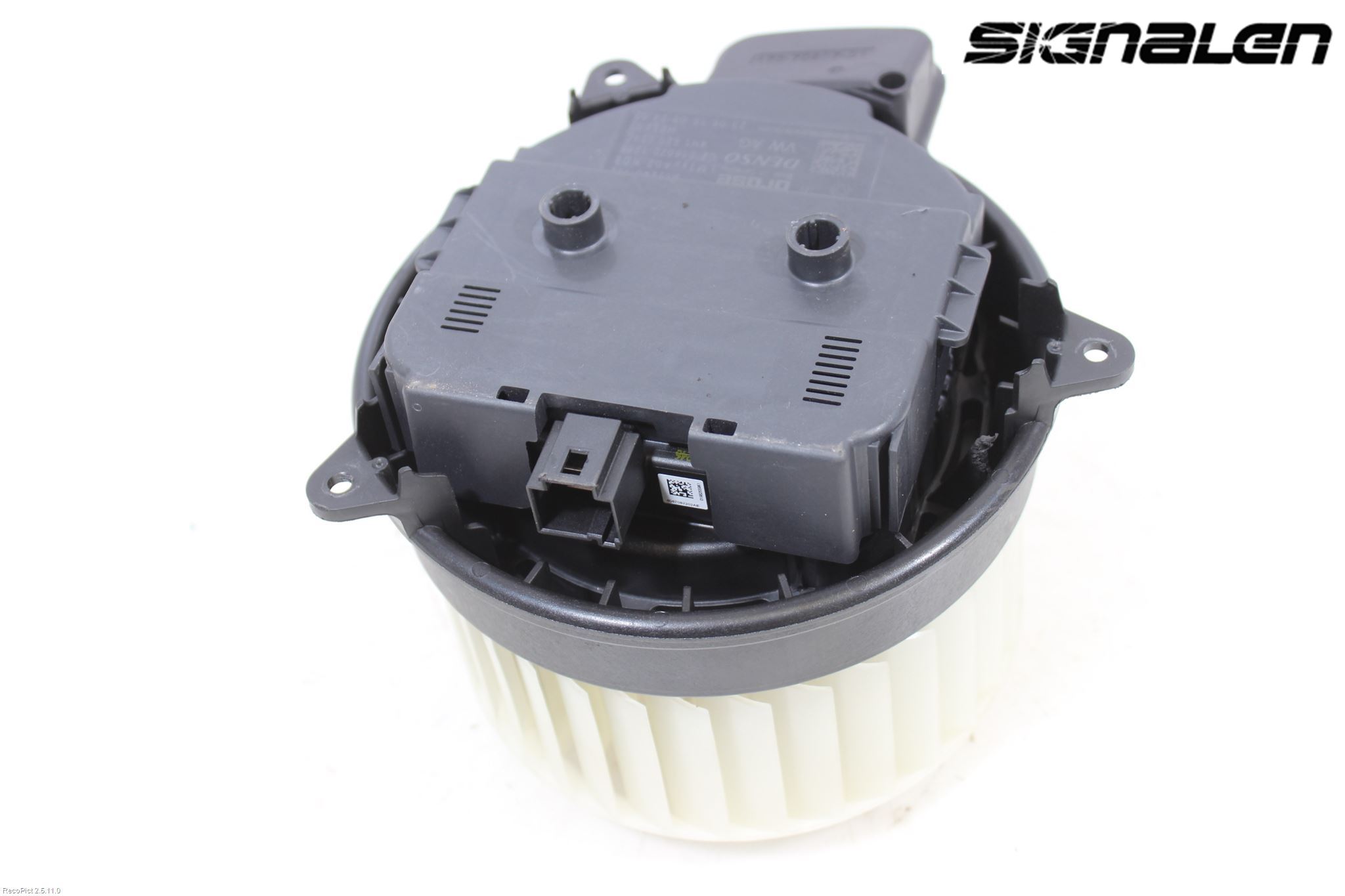 Audi A4 ALLROAD 09-16 Värmefläkt